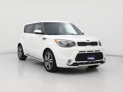 White 2016 Kia Soul +