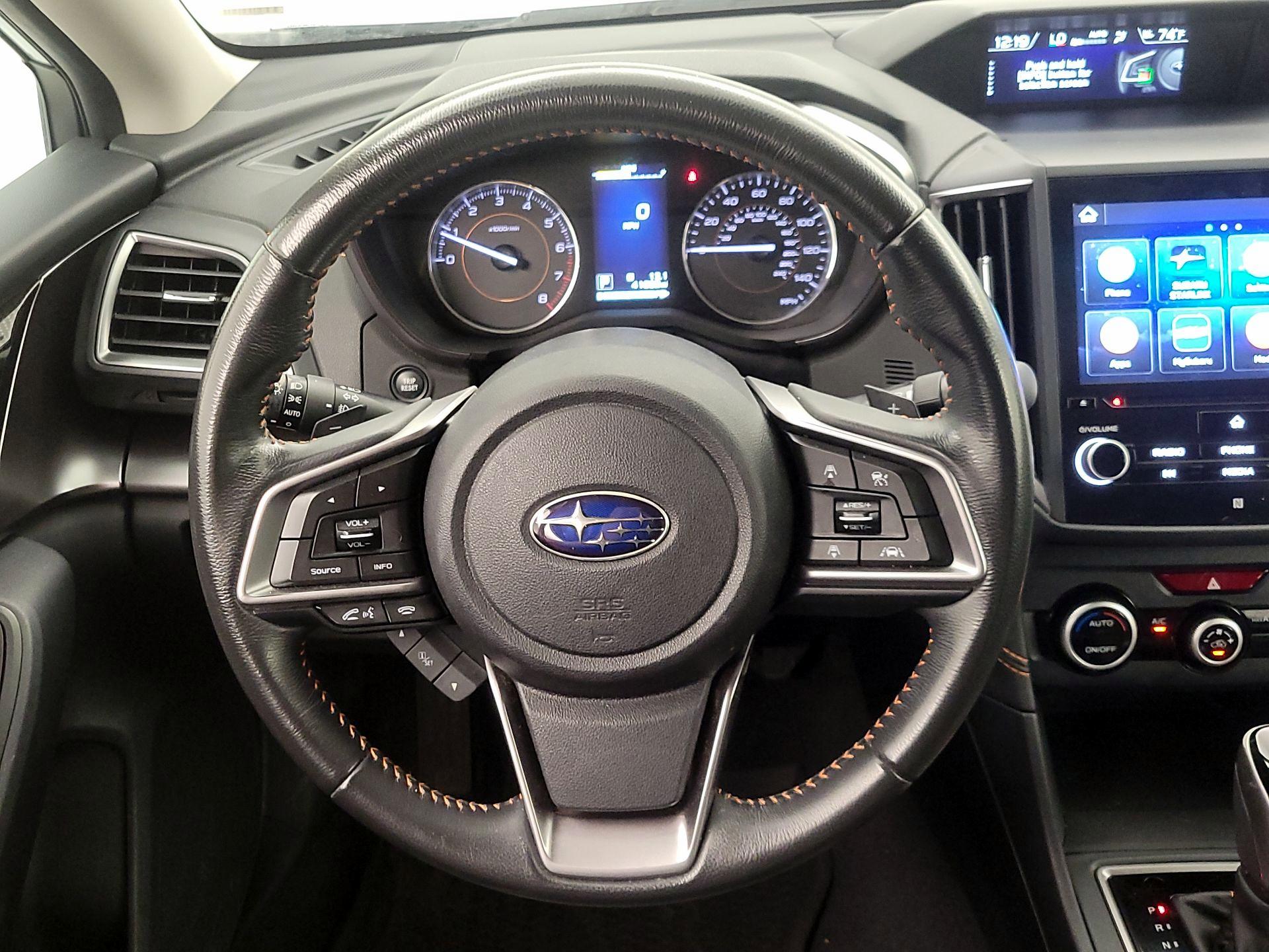 Thumbnail: 2019 Subaru Crosstrek - 10