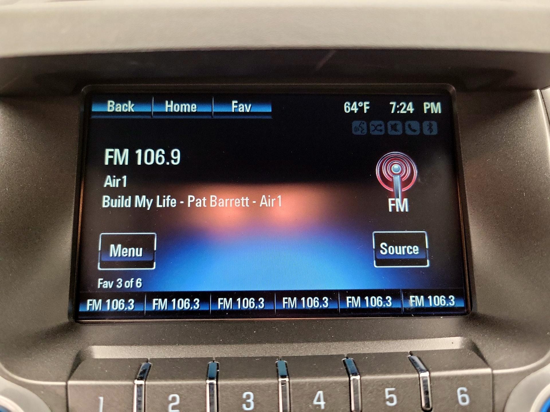 Thumbnail: 2015 Chevrolet Equinox - 15