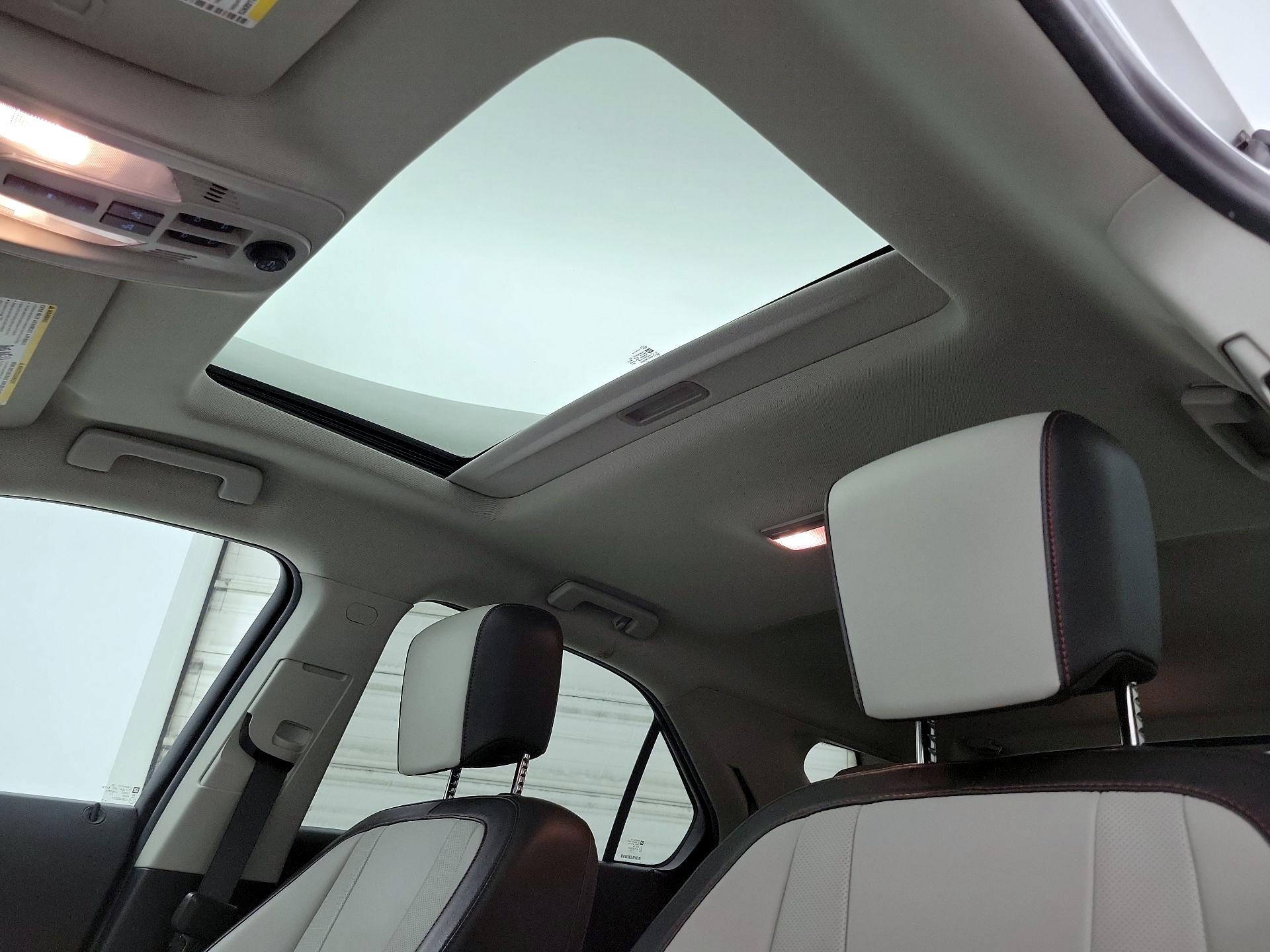 Thumbnail: 2015 Chevrolet Equinox - 18