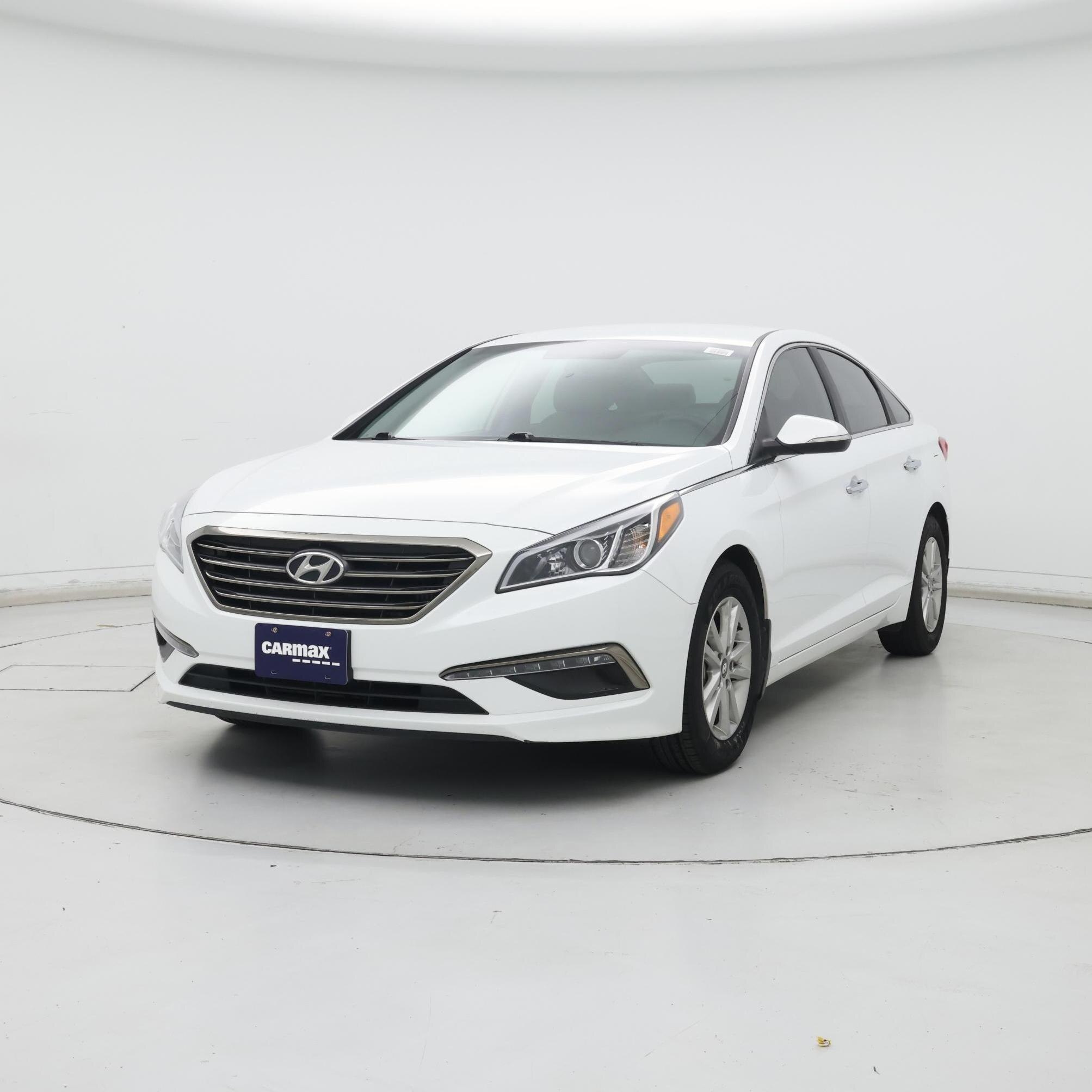 Thumbnail: 2015 Hyundai Sonata - 4
