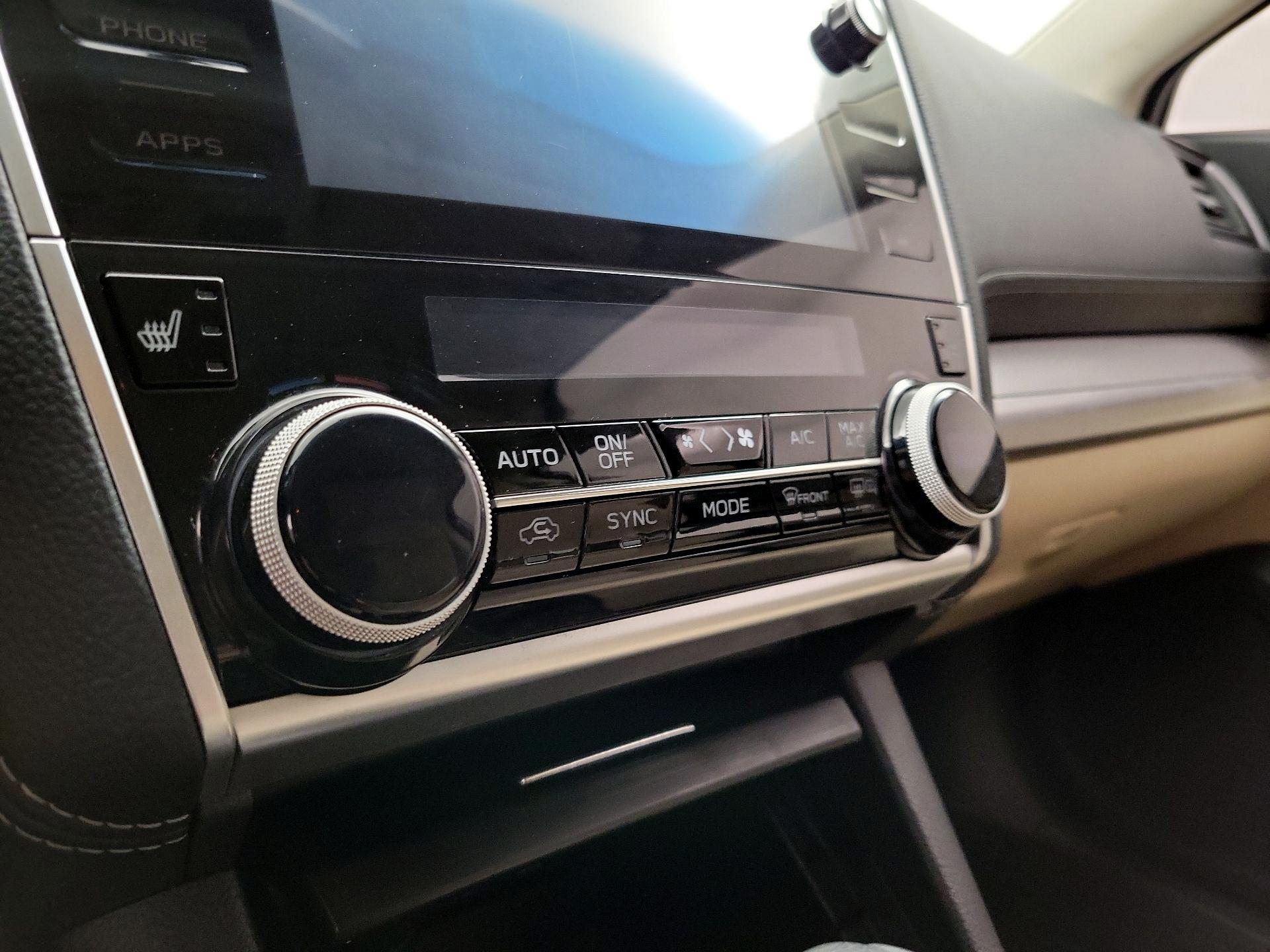 Thumbnail: 2018 Subaru Outback - 16