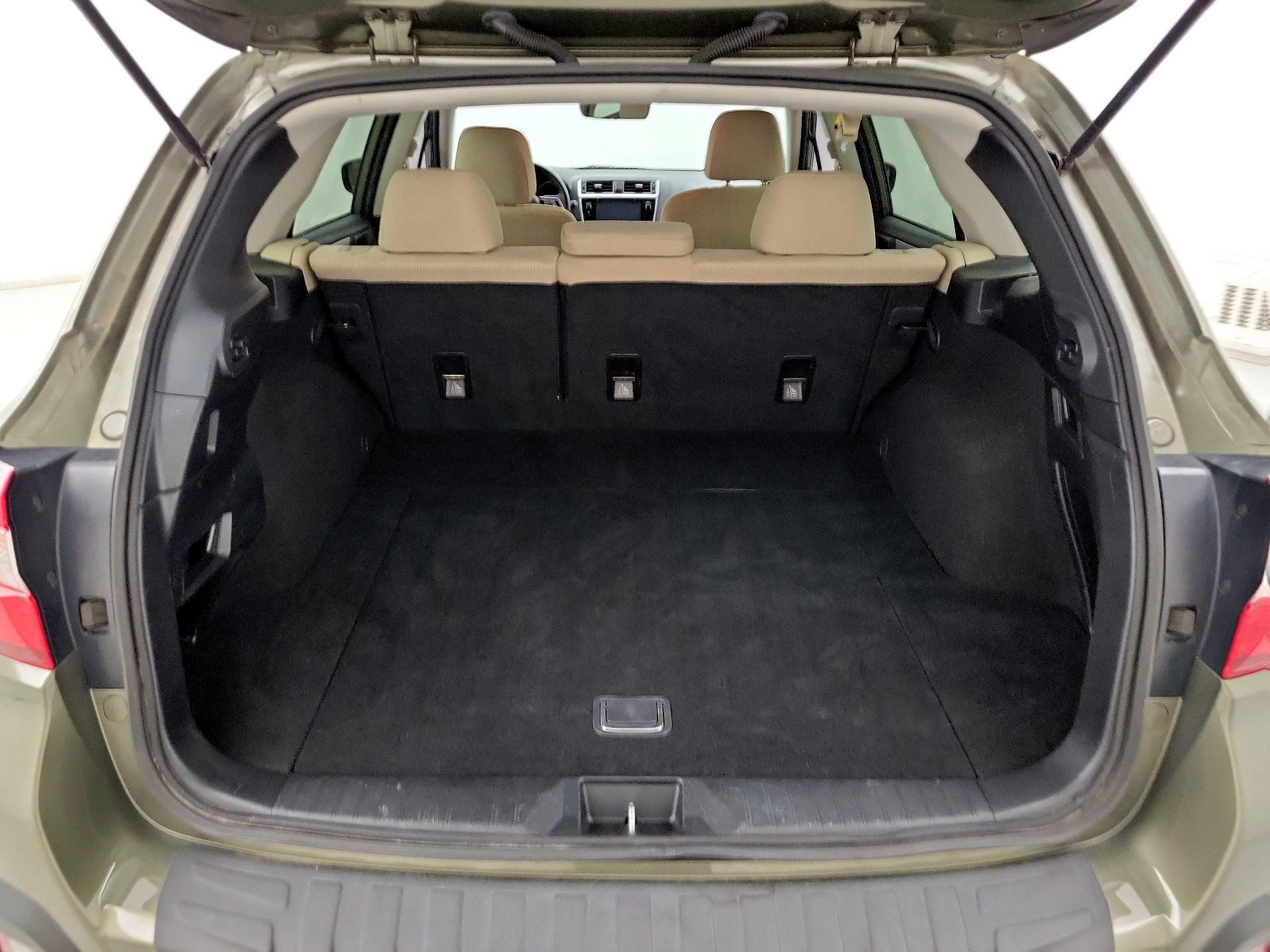 Thumbnail: 2018 Subaru Outback - 20