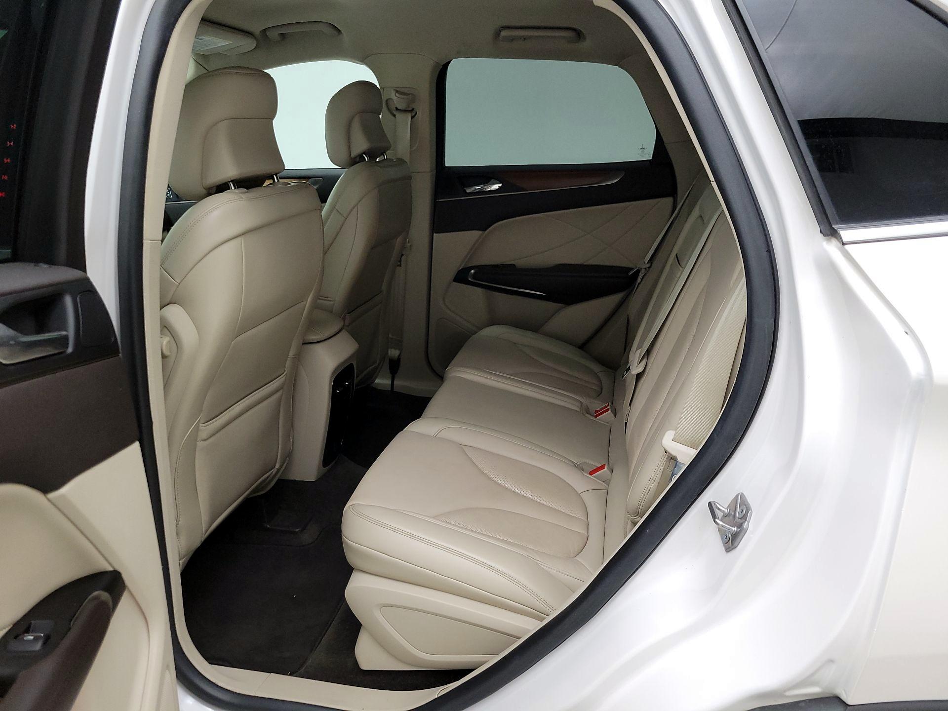 Thumbnail: 2018 Lincoln MKC - 20