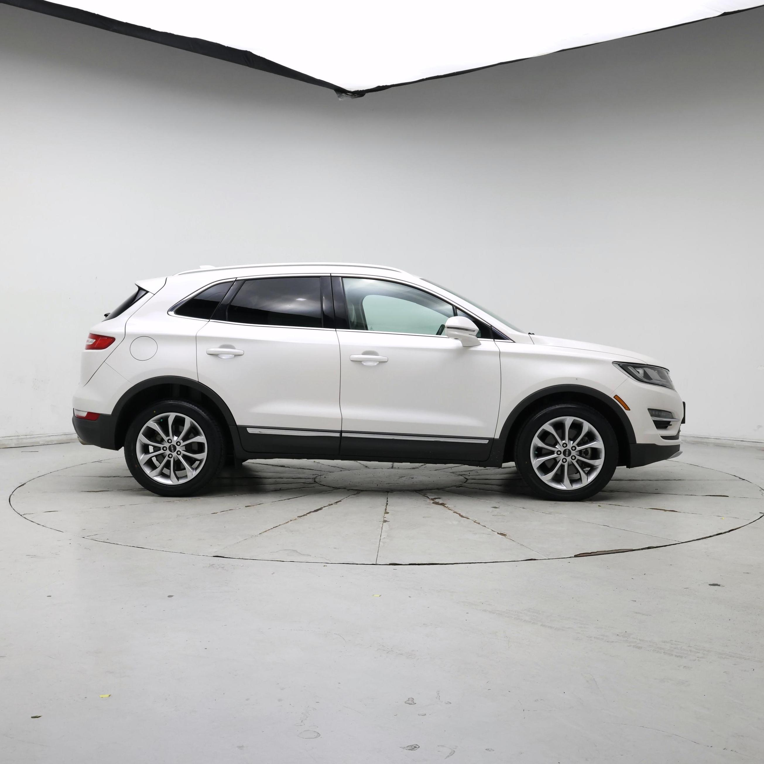 Thumbnail: 2018 Lincoln MKC - 7