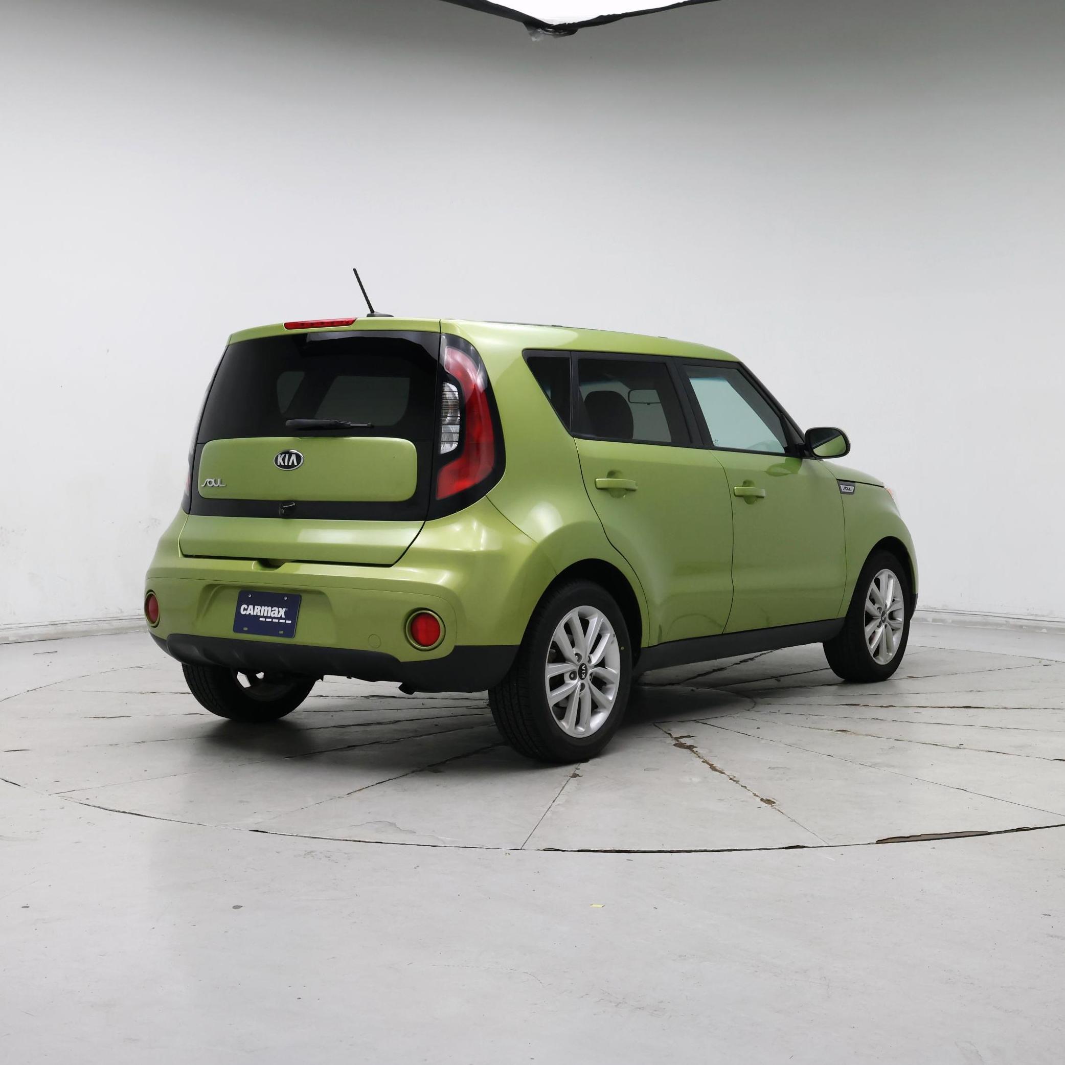 Thumbnail: 2017 Kia Soul - 8