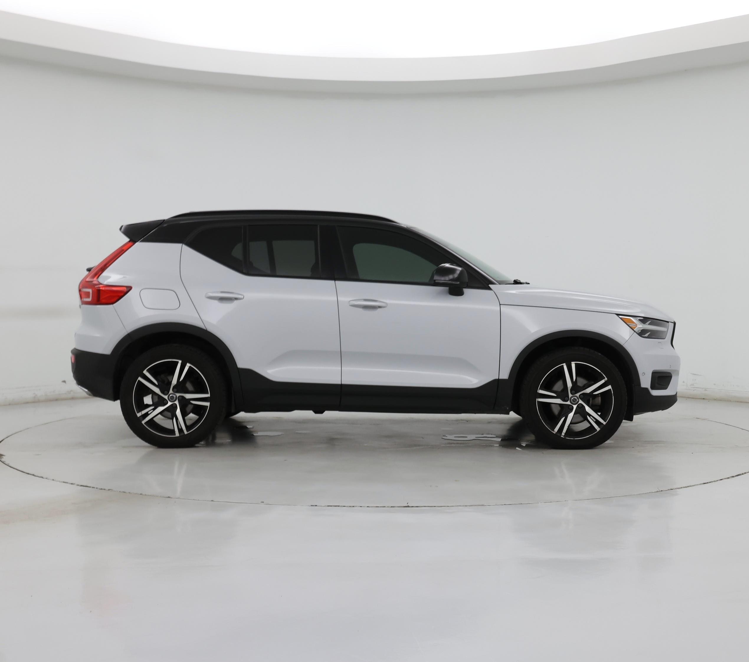 Thumbnail: 2020 Volvo XC40 - 7