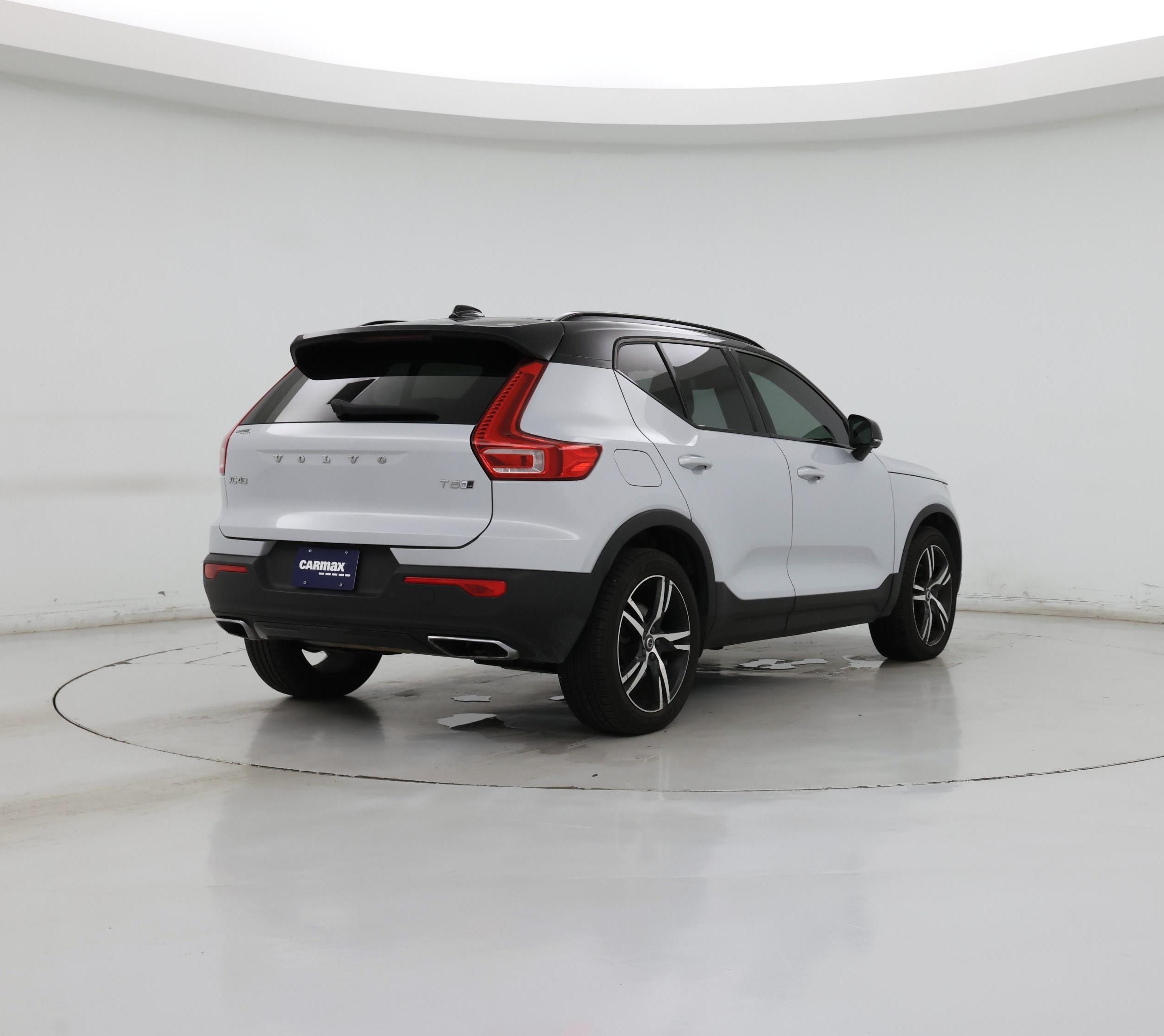 Thumbnail: 2020 Volvo XC40 - 8