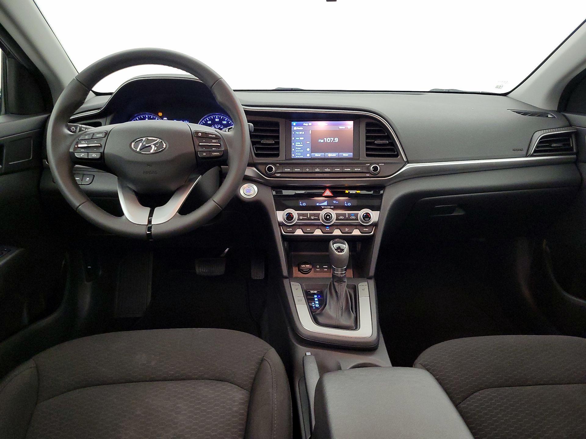 Thumbnail: 2020 Hyundai Elantra - 9