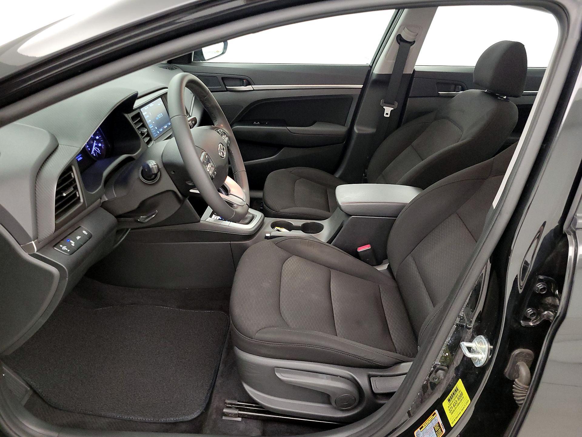 Thumbnail: 2020 Hyundai Elantra - 11
