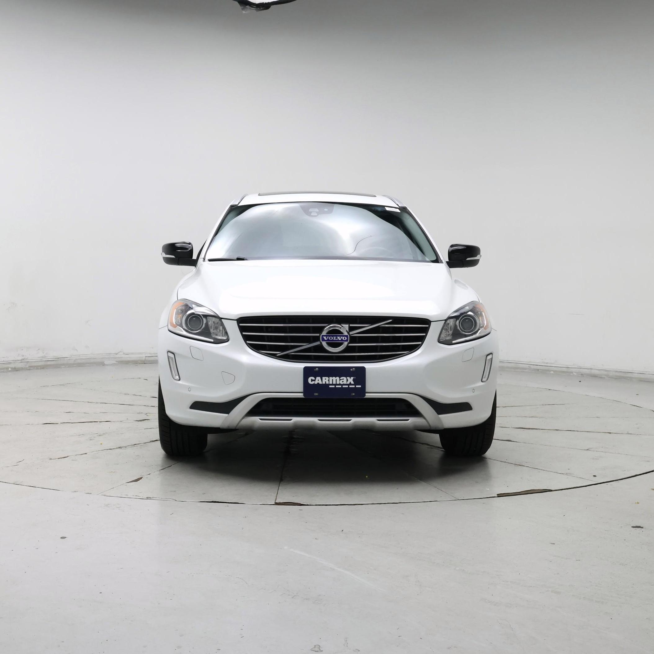 Thumbnail: 2017 Volvo XC60 - 5