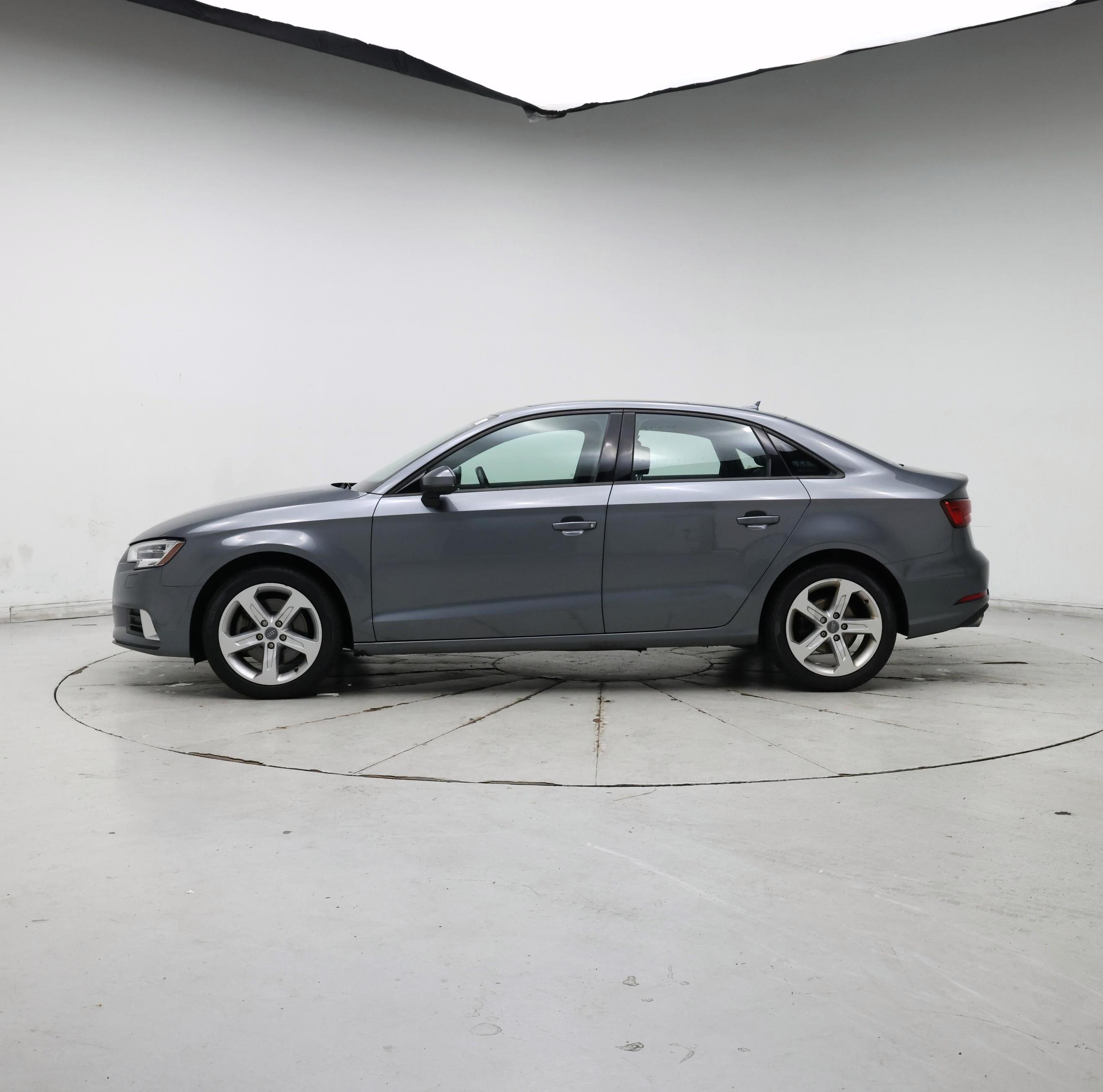 Thumbnail: 2018 Audi A3 - 3