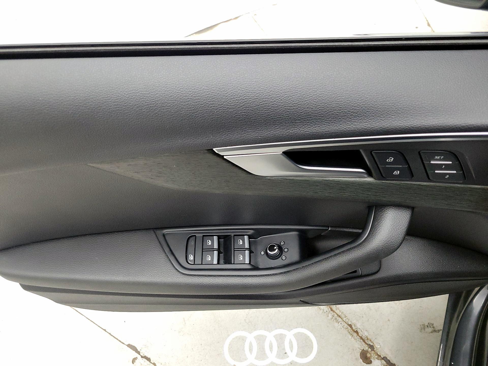 Thumbnail: 2019 Audi A4 - 12