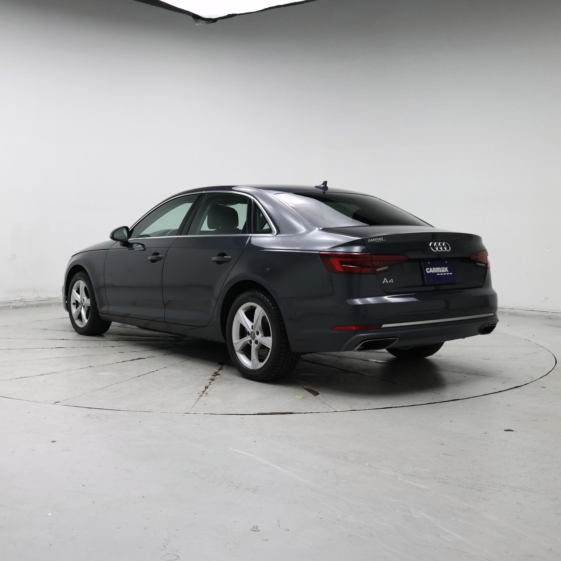 Thumbnail: 2019 Audi A4 - 2