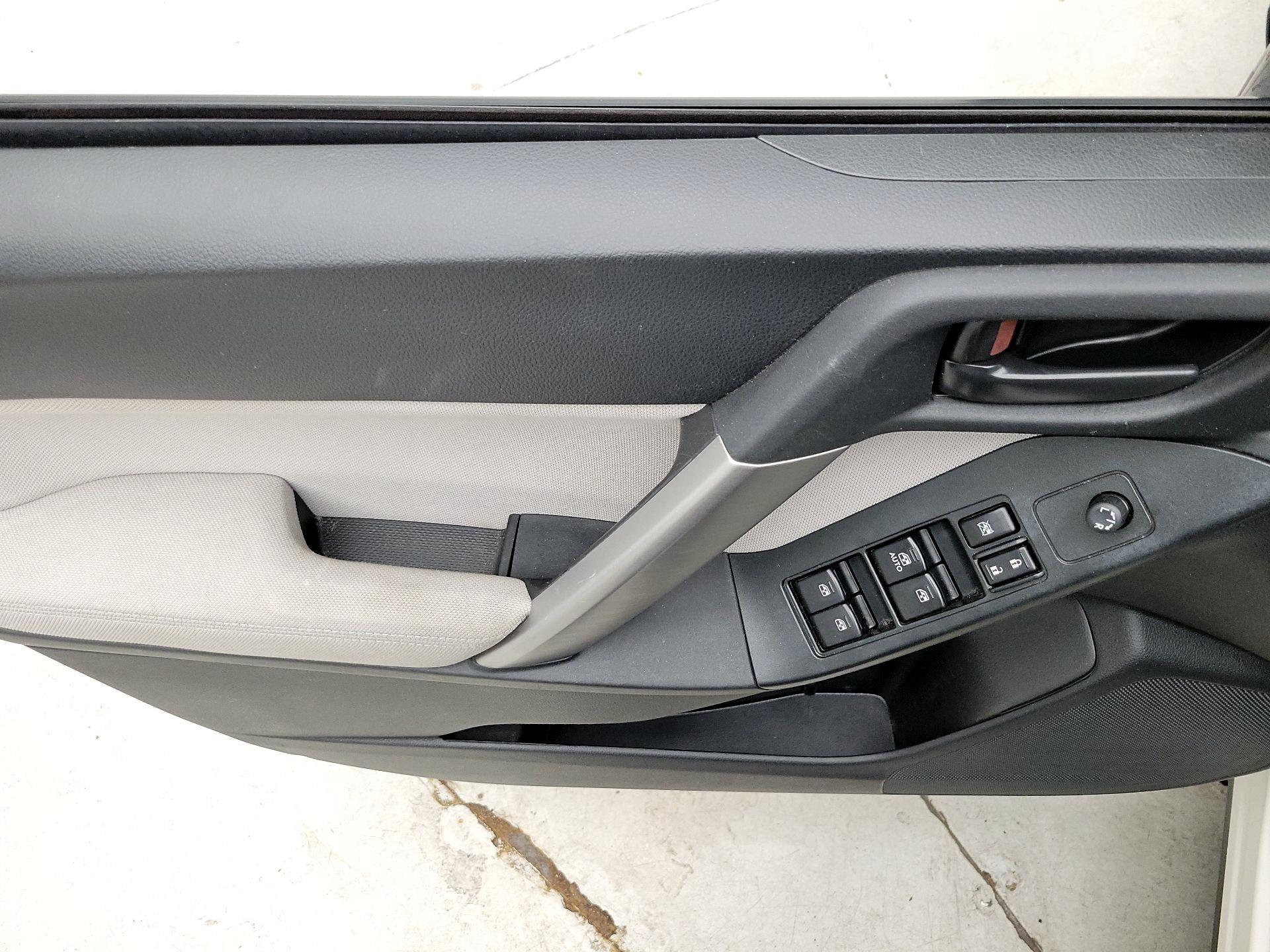 Thumbnail: 2015 Subaru Forester - 12