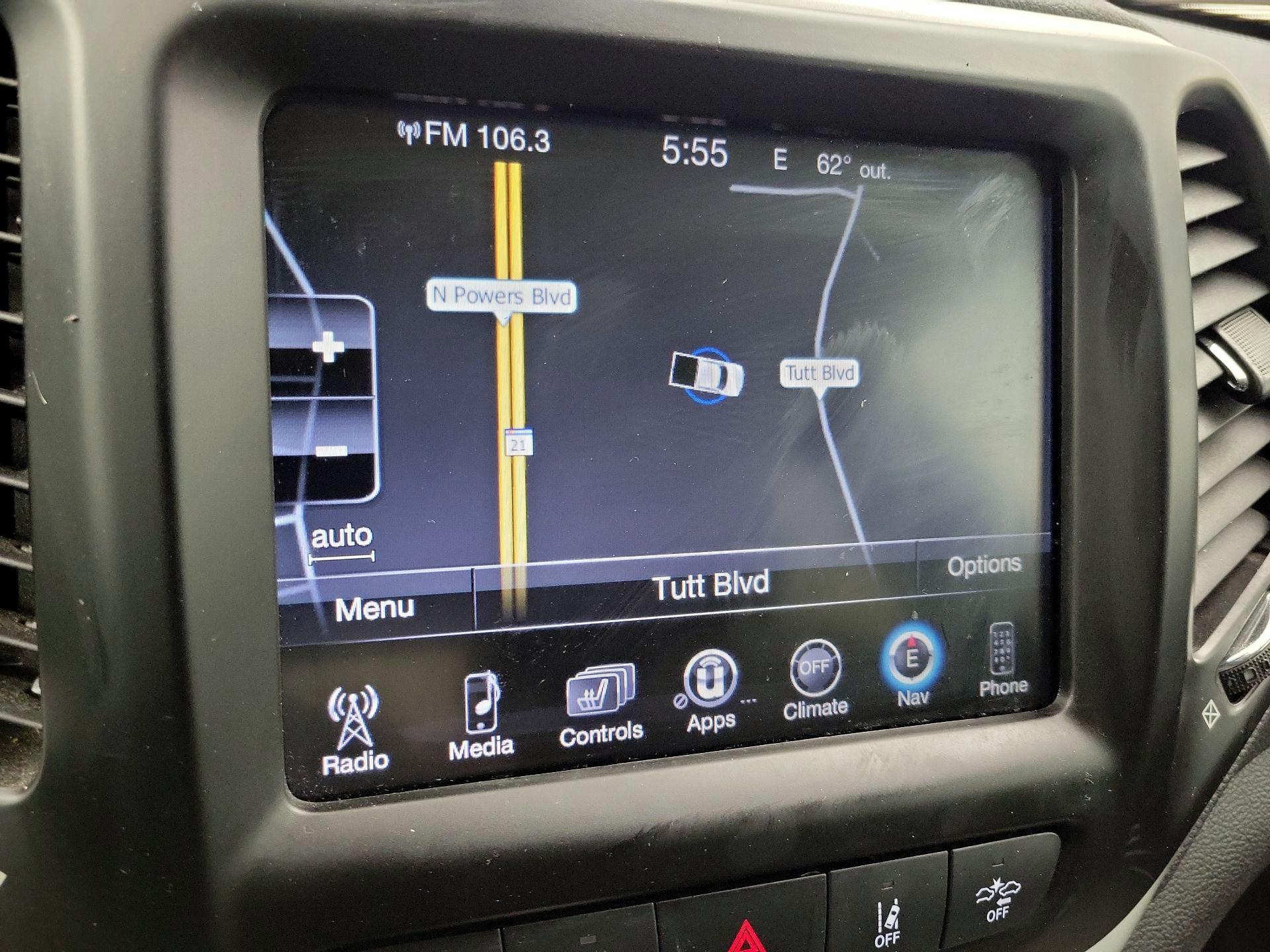 Thumbnail: 2014 Jeep Cherokee - 14