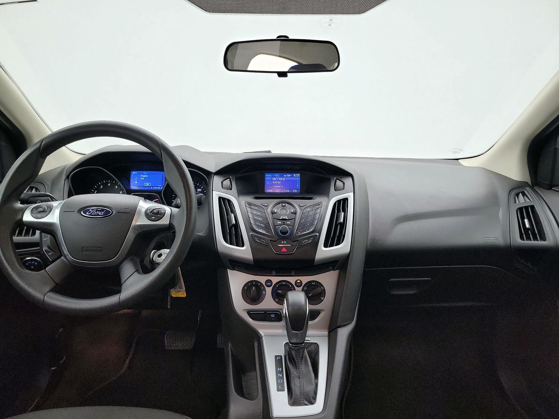 Thumbnail: 2014 Ford Focus - 9