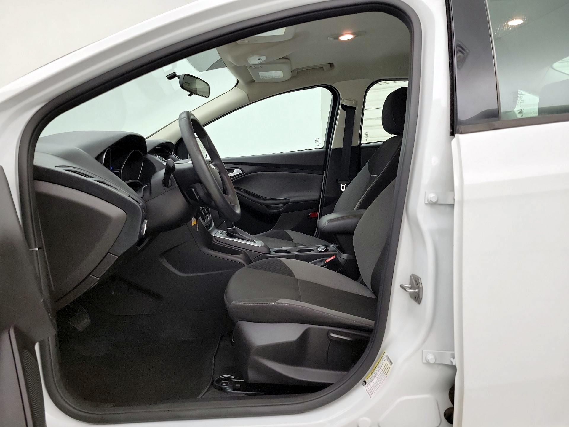 Thumbnail: 2014 Ford Focus - 11