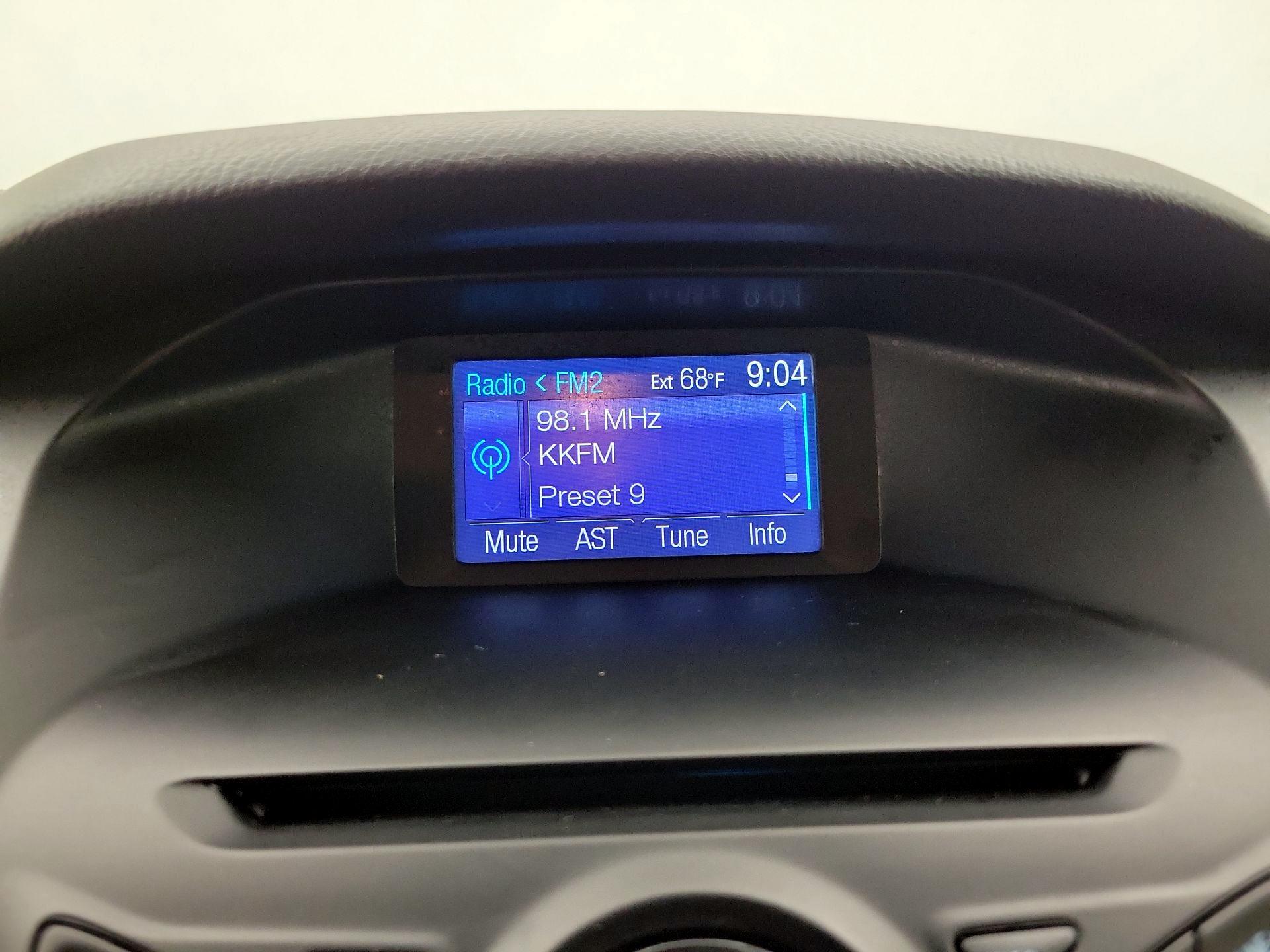 Thumbnail: 2014 Ford Focus - 14