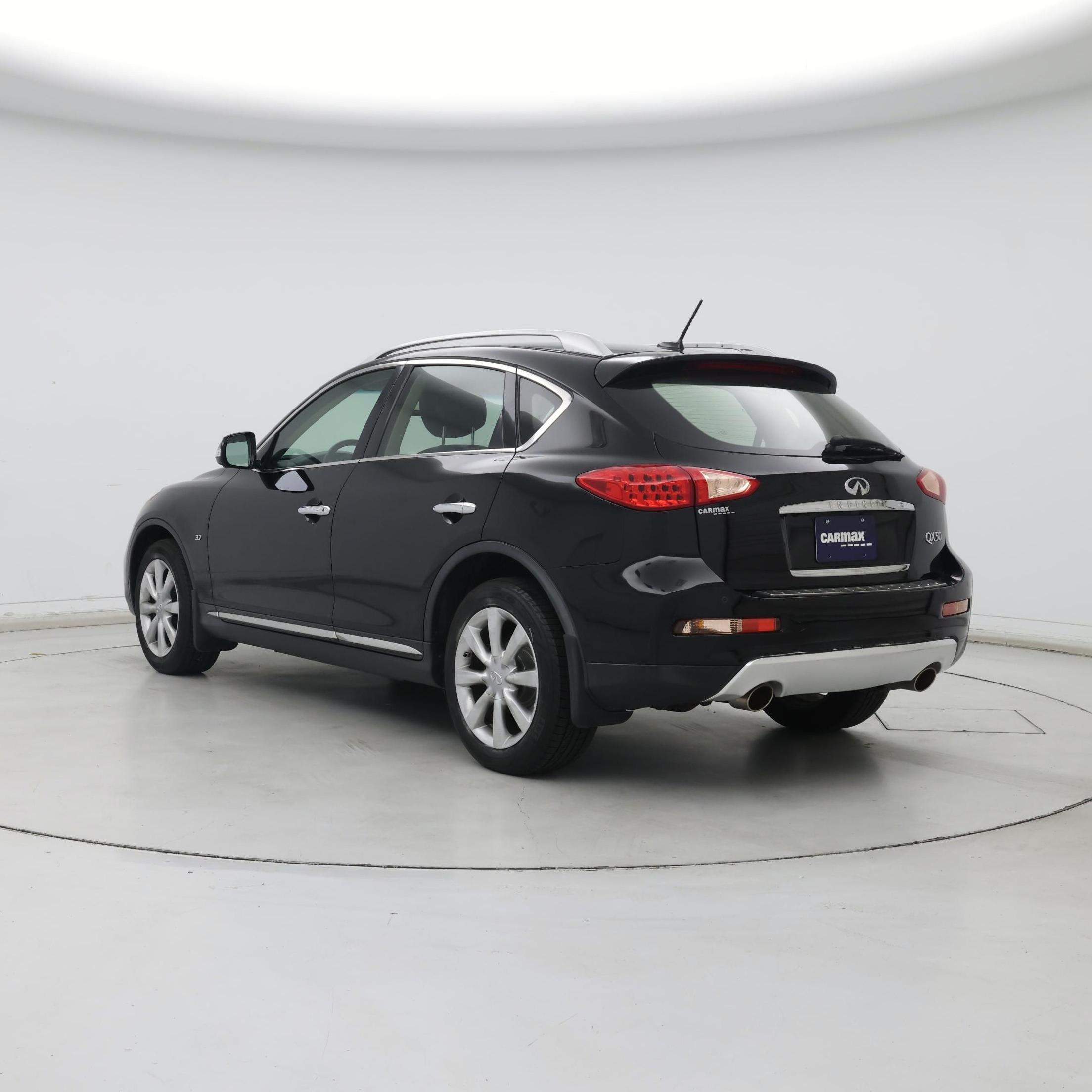 Thumbnail: 2017 INFINITI QX50 - 2