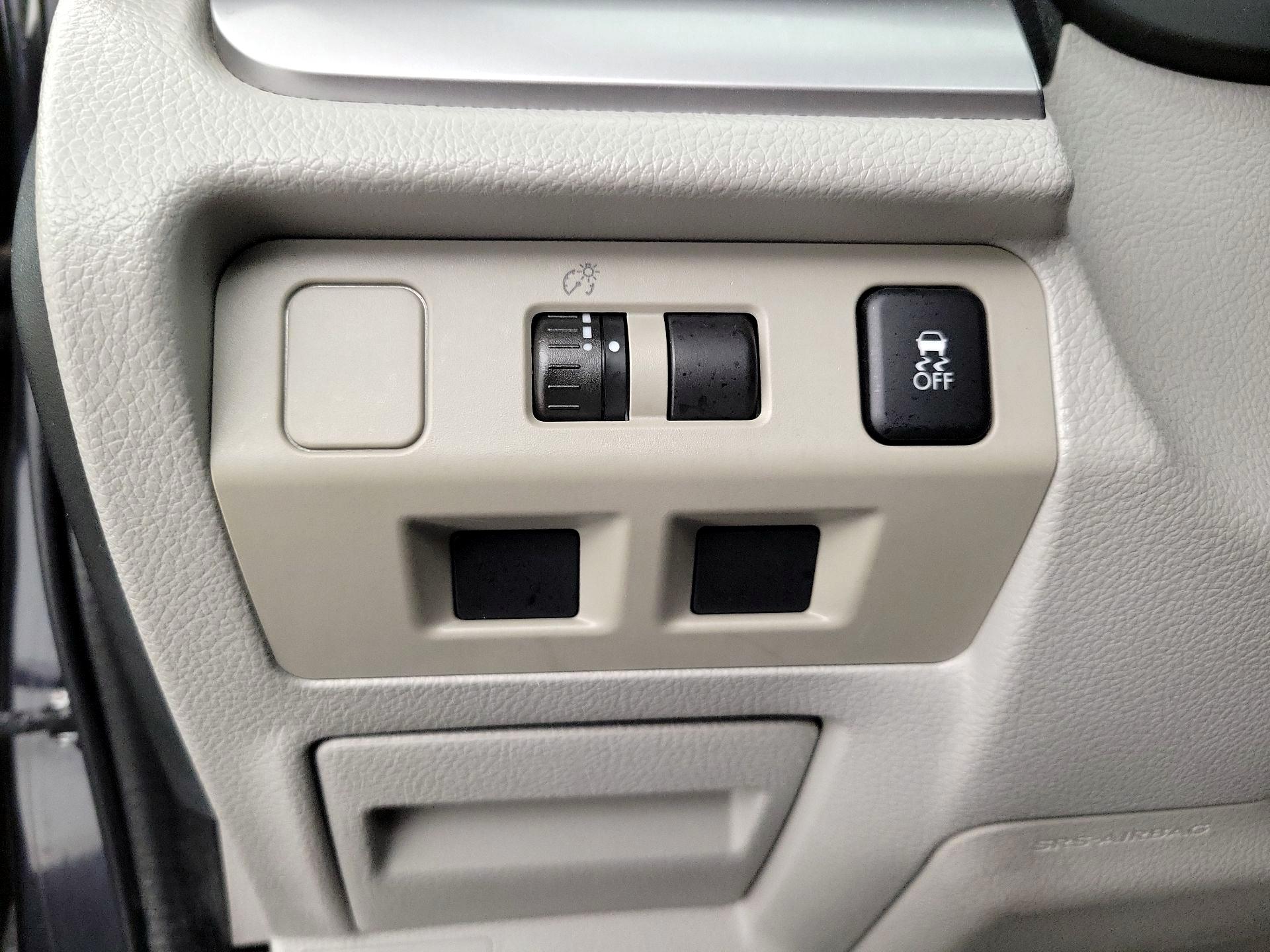 Thumbnail: 2014 Subaru Forester - 13