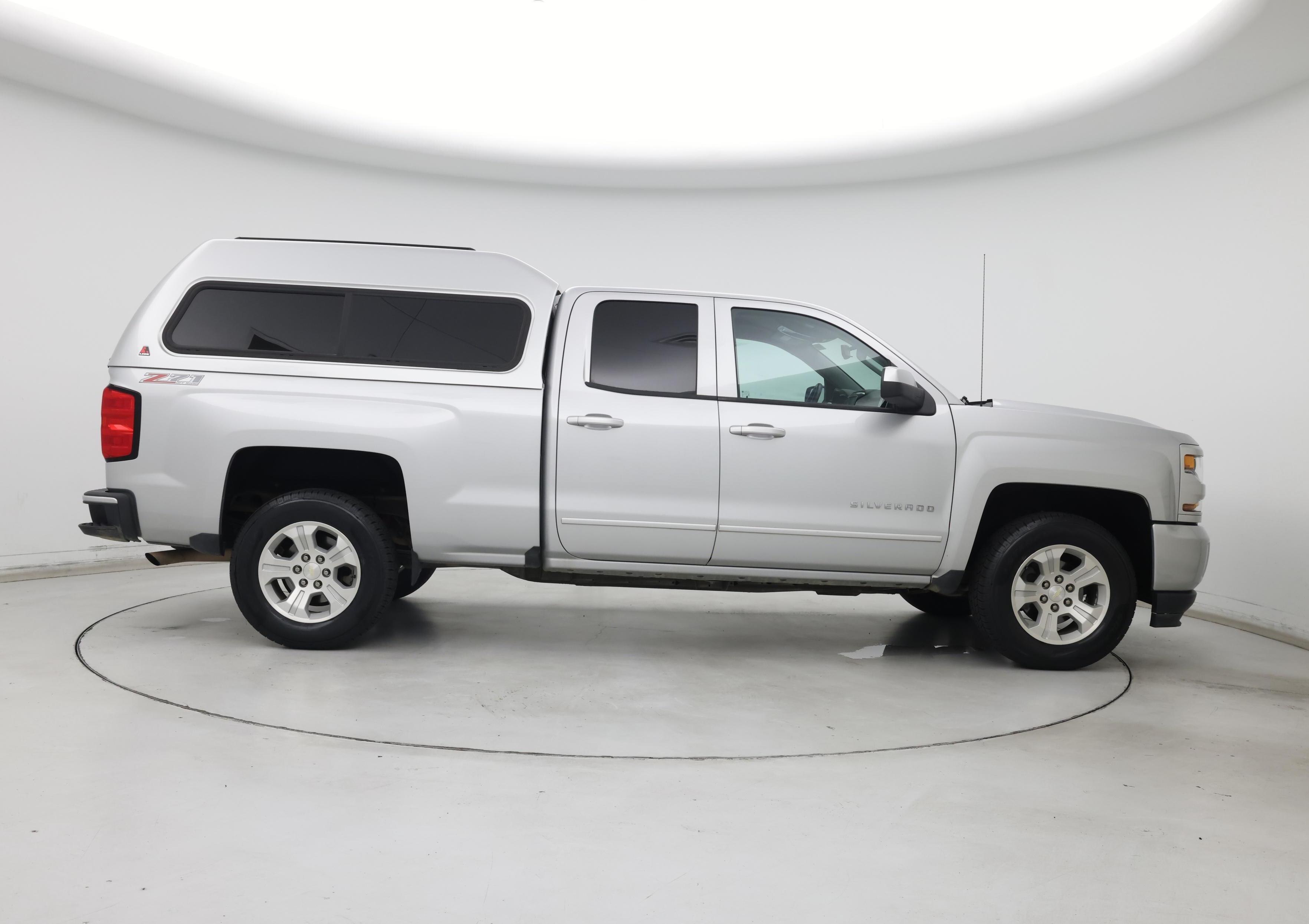 Thumbnail: 2017 Chevrolet Silverado 1500 - 7