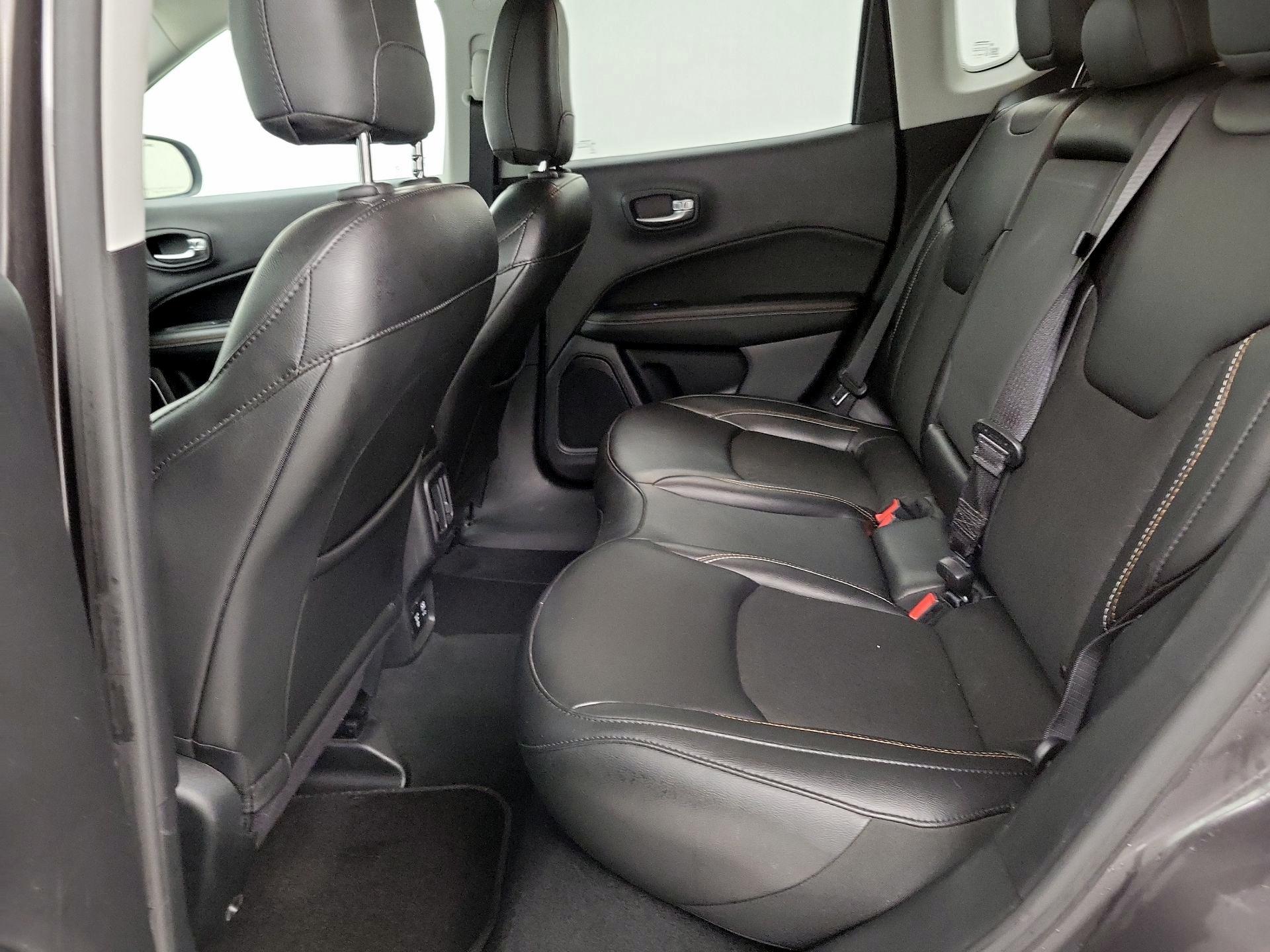 Thumbnail: 2020 Jeep Compass - 19