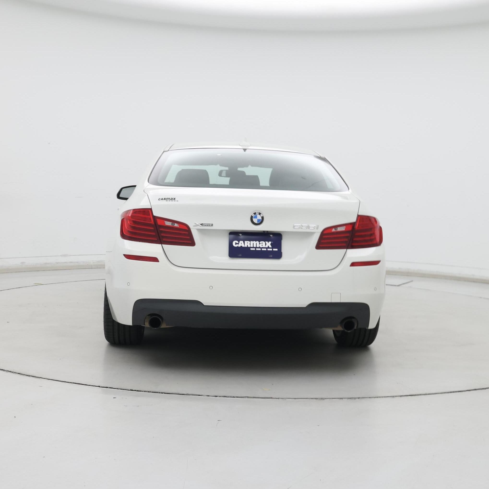 Thumbnail: 2016 BMW 5 Series - 6
