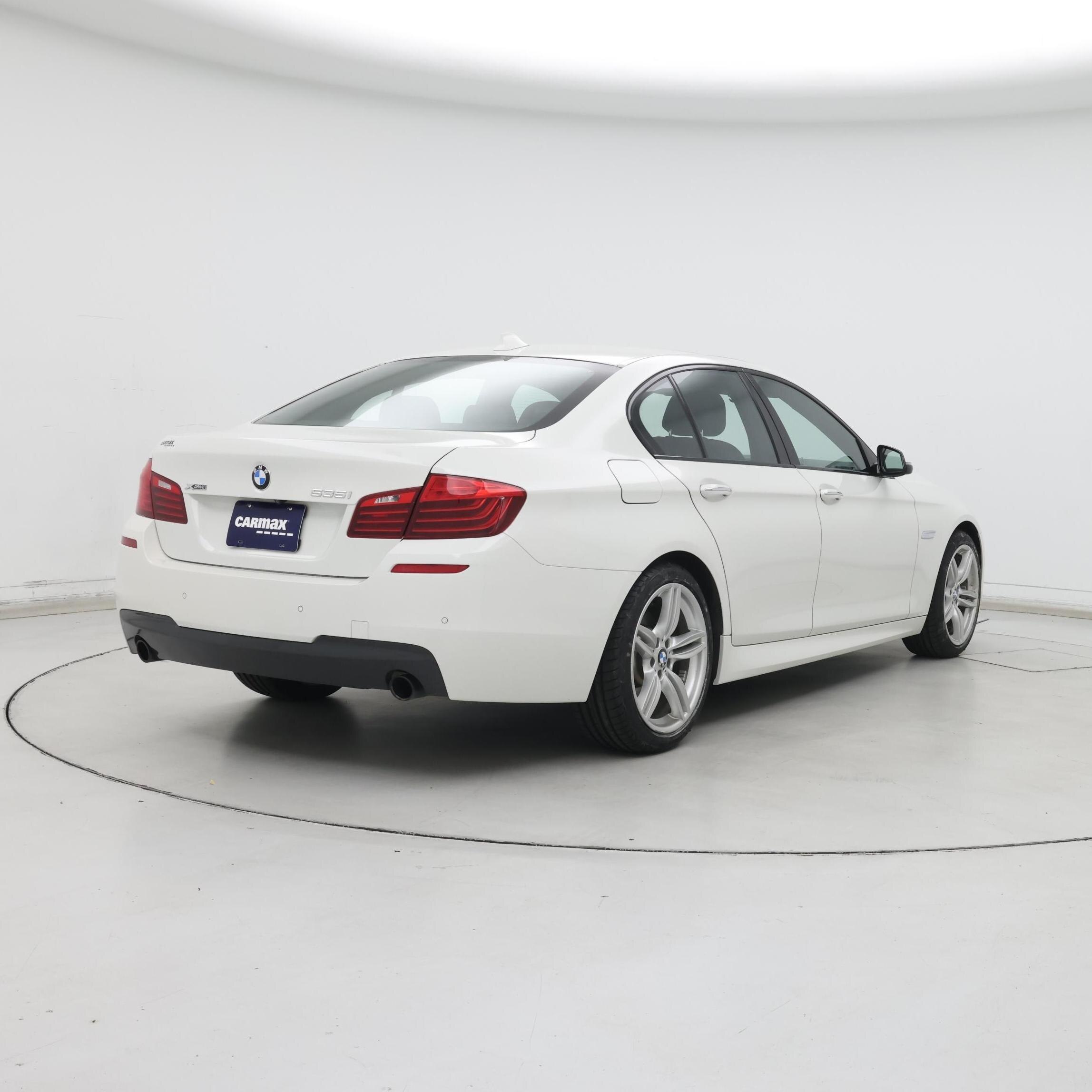 Thumbnail: 2016 BMW 5 Series - 8