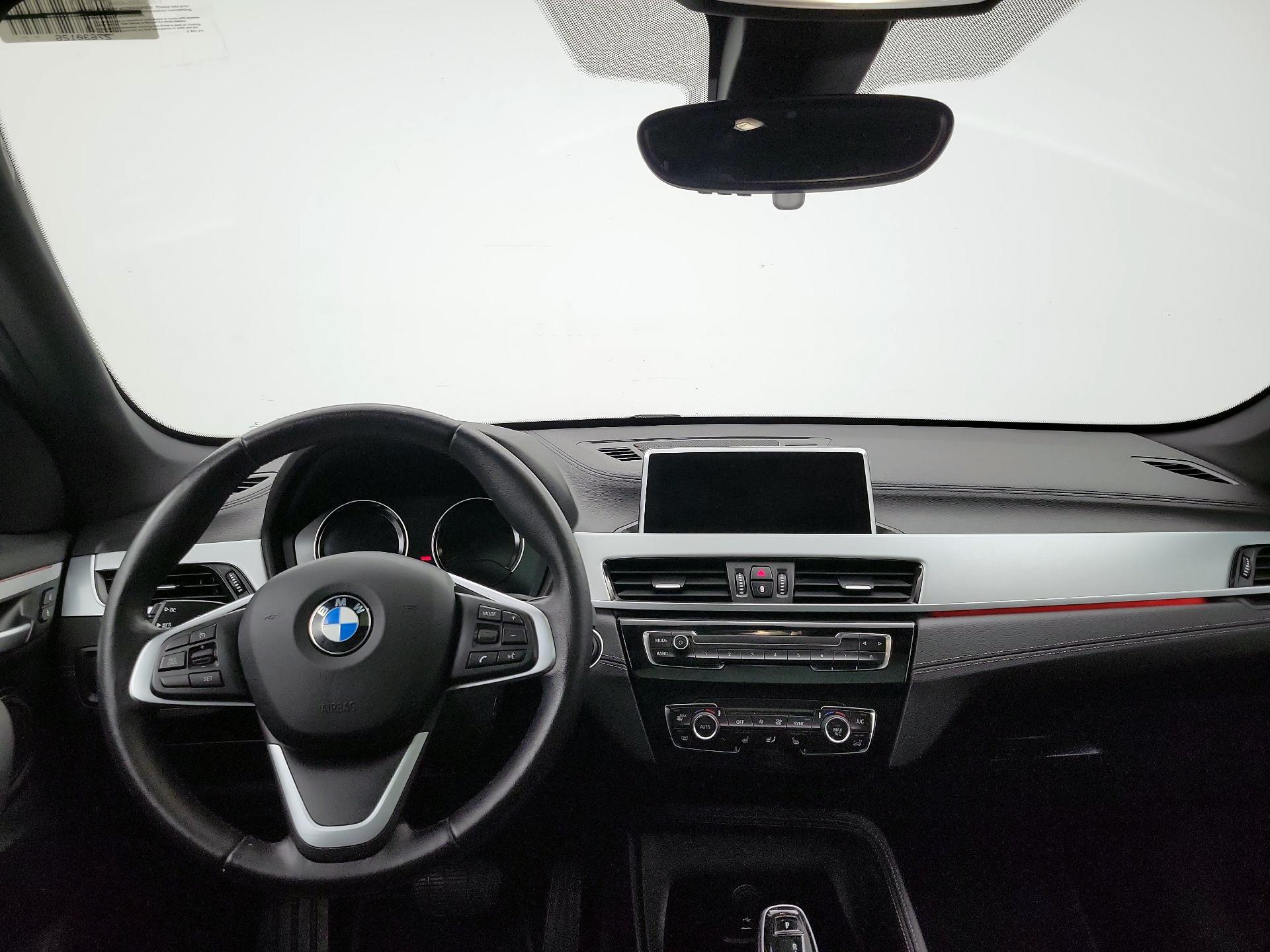 Thumbnail: 2020 BMW X1 - 9