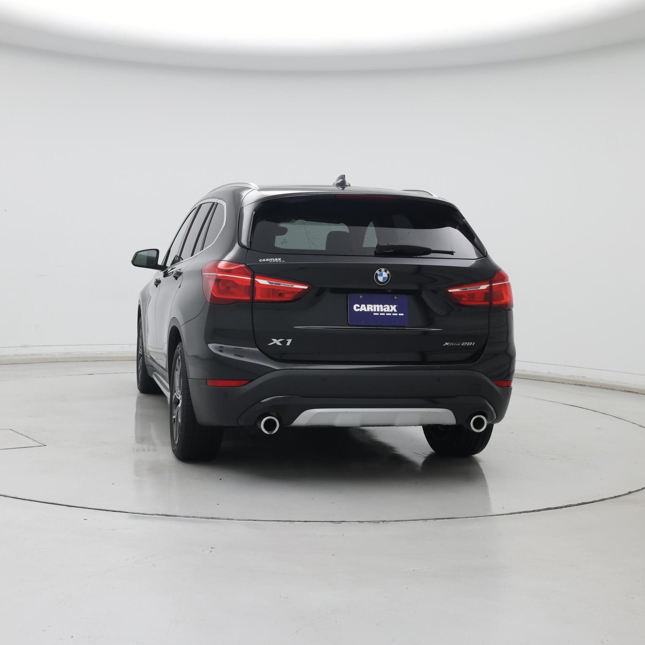 Thumbnail: 2020 BMW X1 - 6