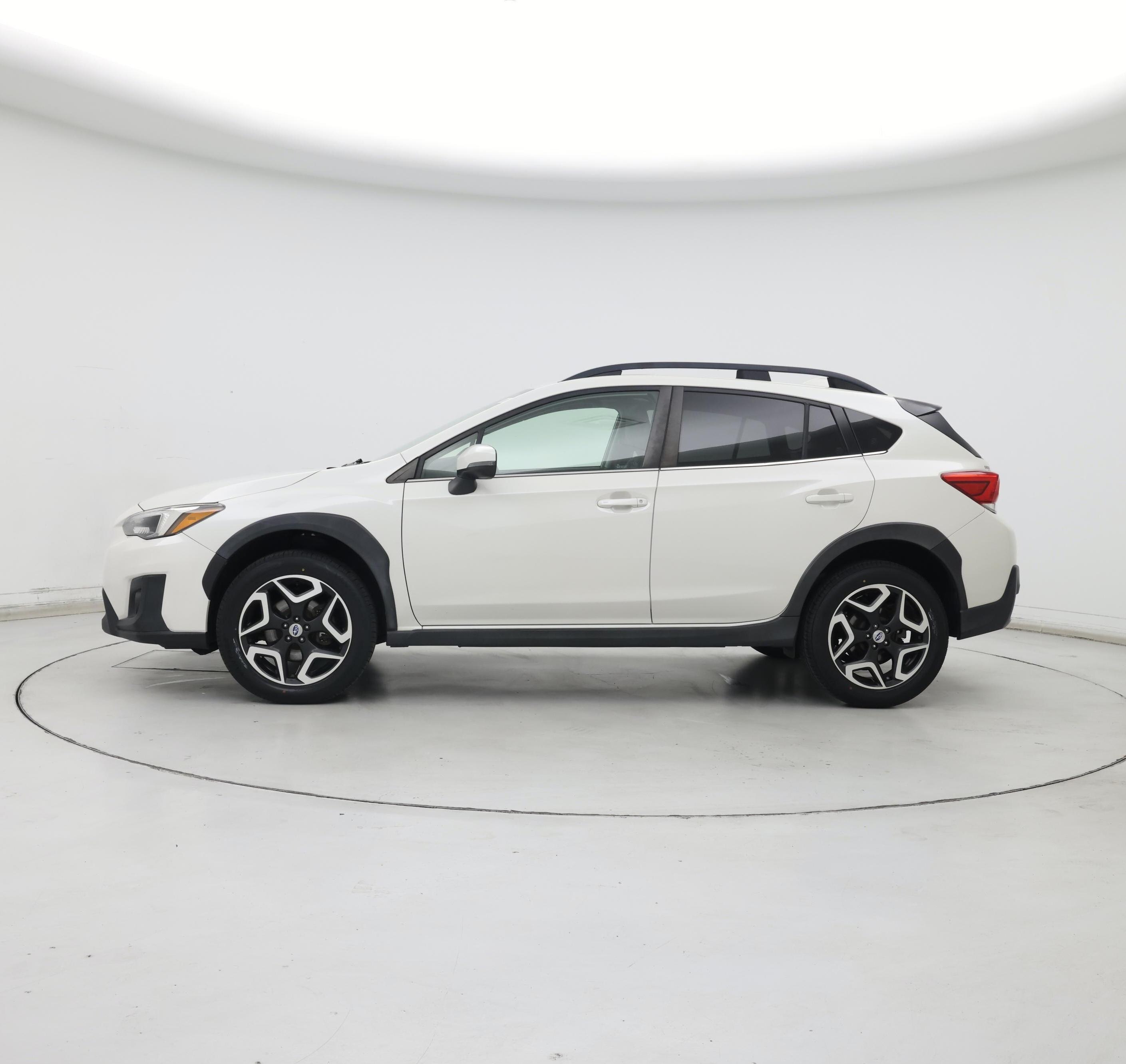 Thumbnail: 2018 Subaru Crosstrek - 3