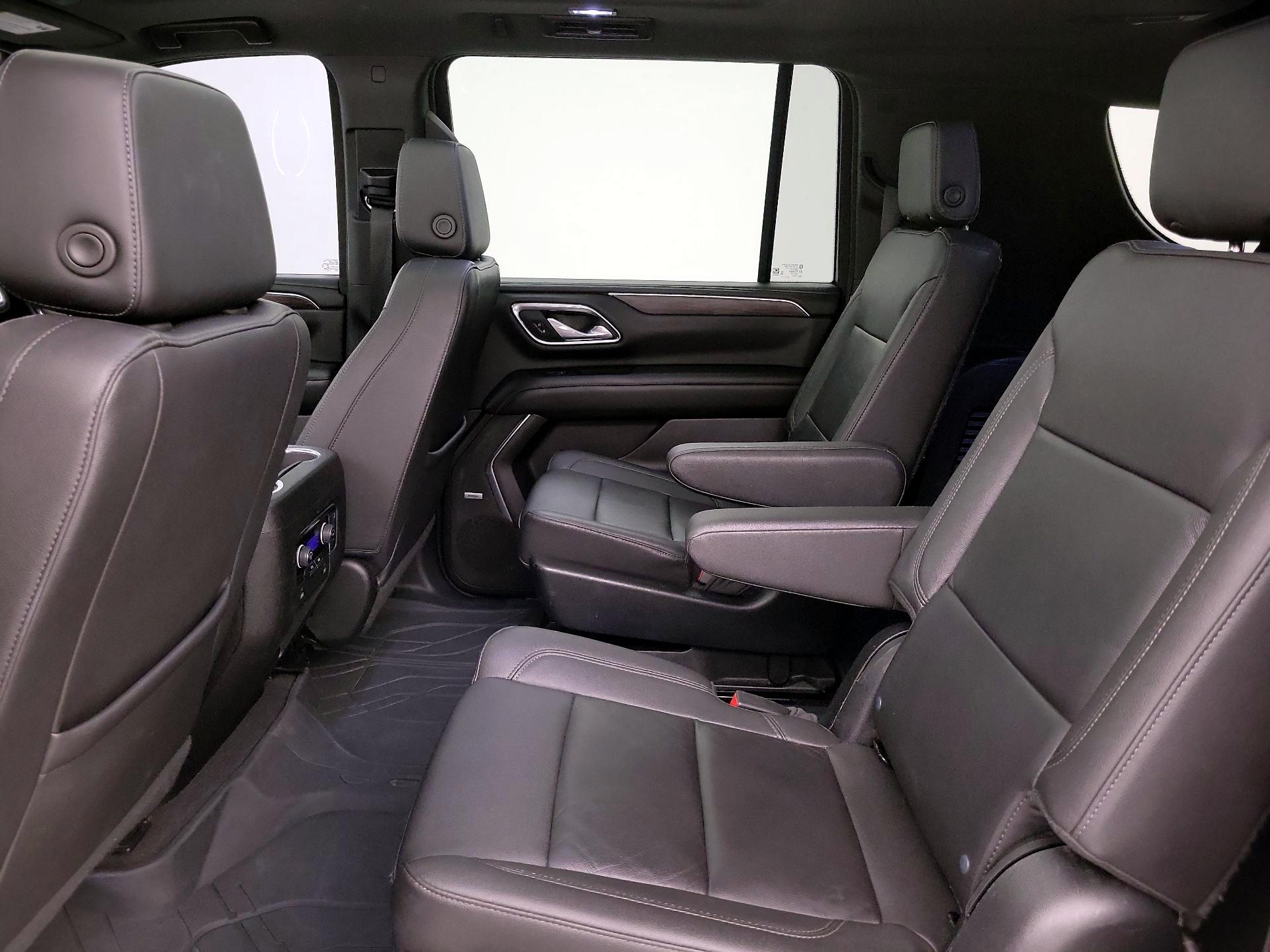 Thumbnail: 2023 Chevrolet Suburban - 20