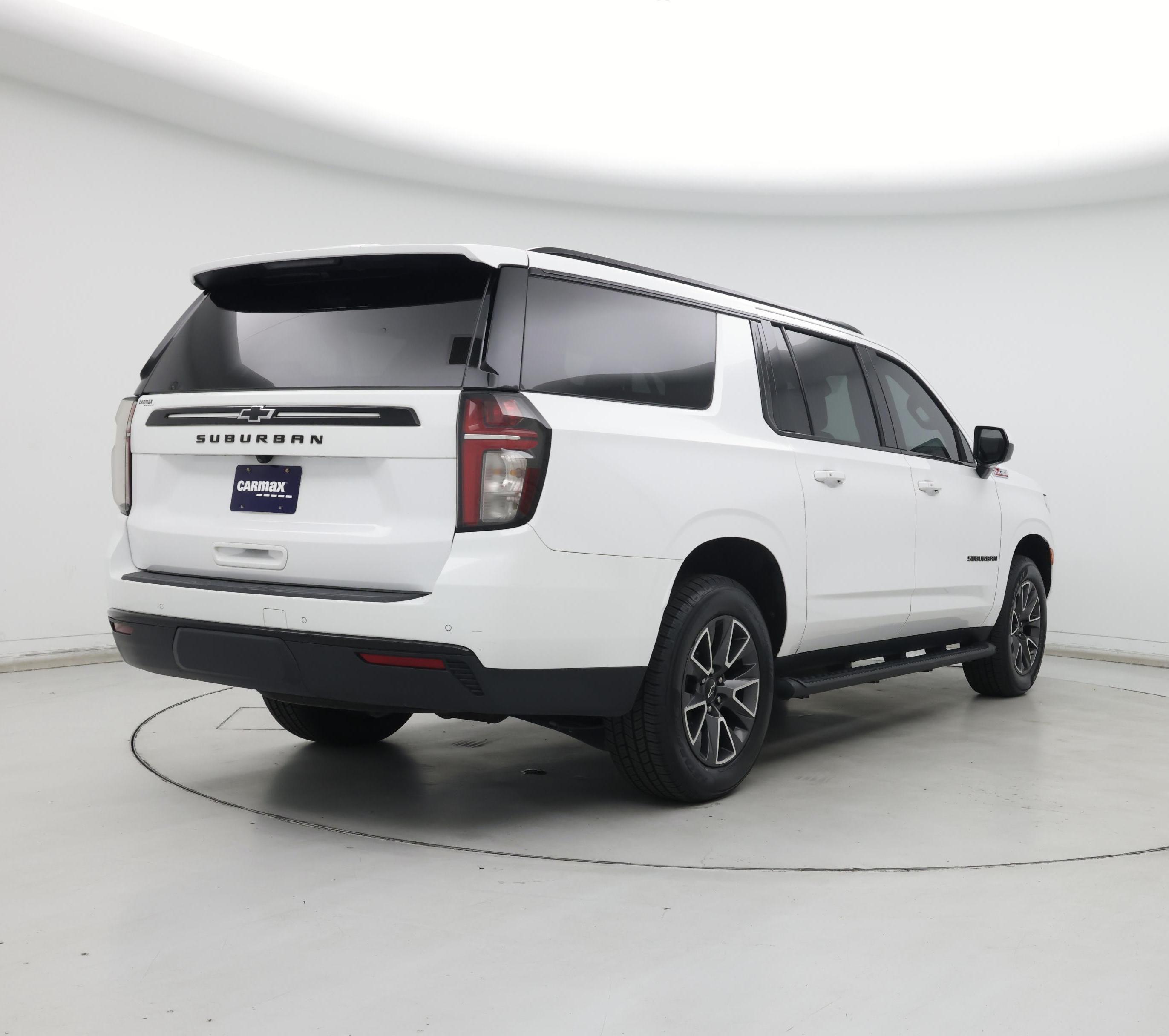 Thumbnail: 2023 Chevrolet Suburban - 8
