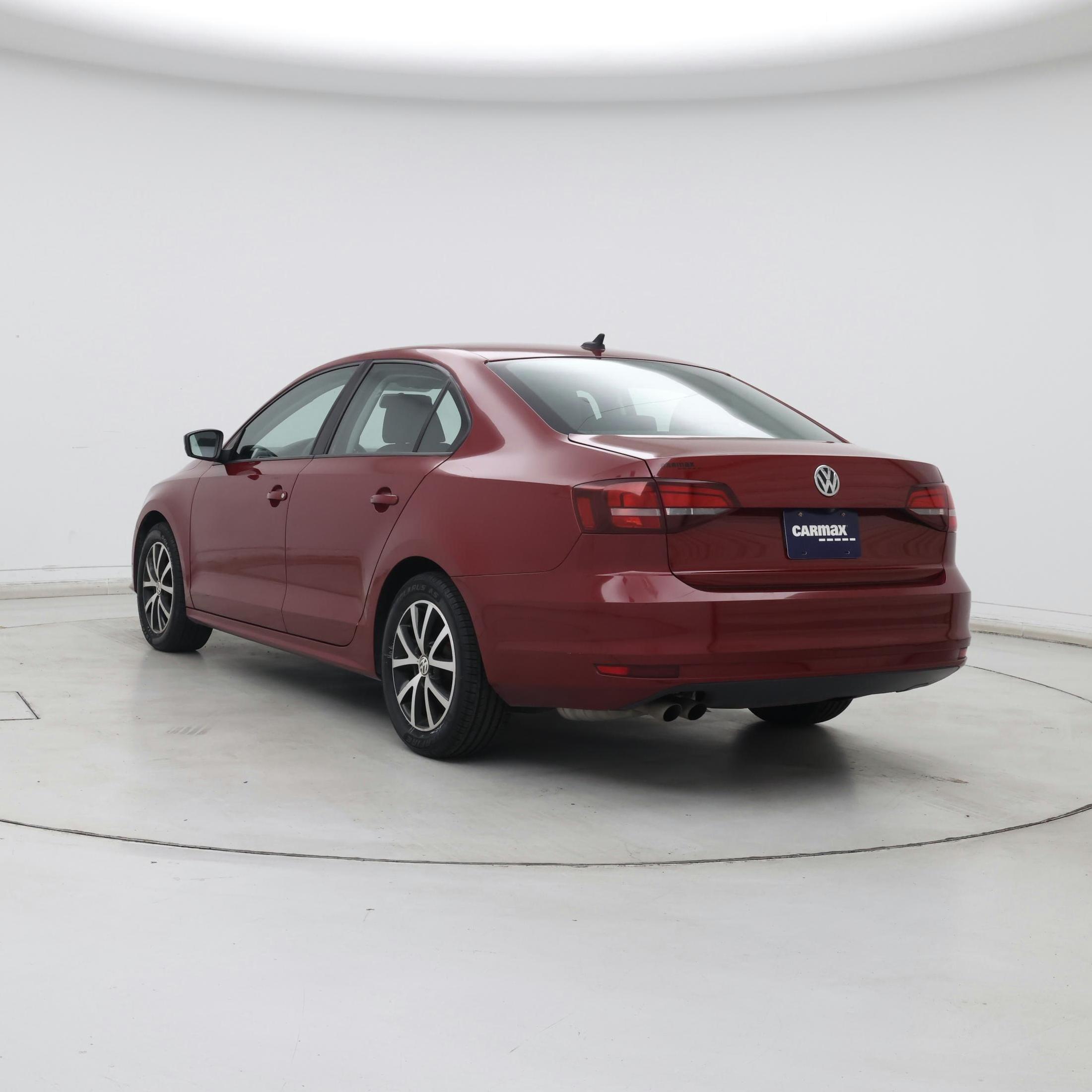 Thumbnail: 2016 Volkswagen Jetta - 2