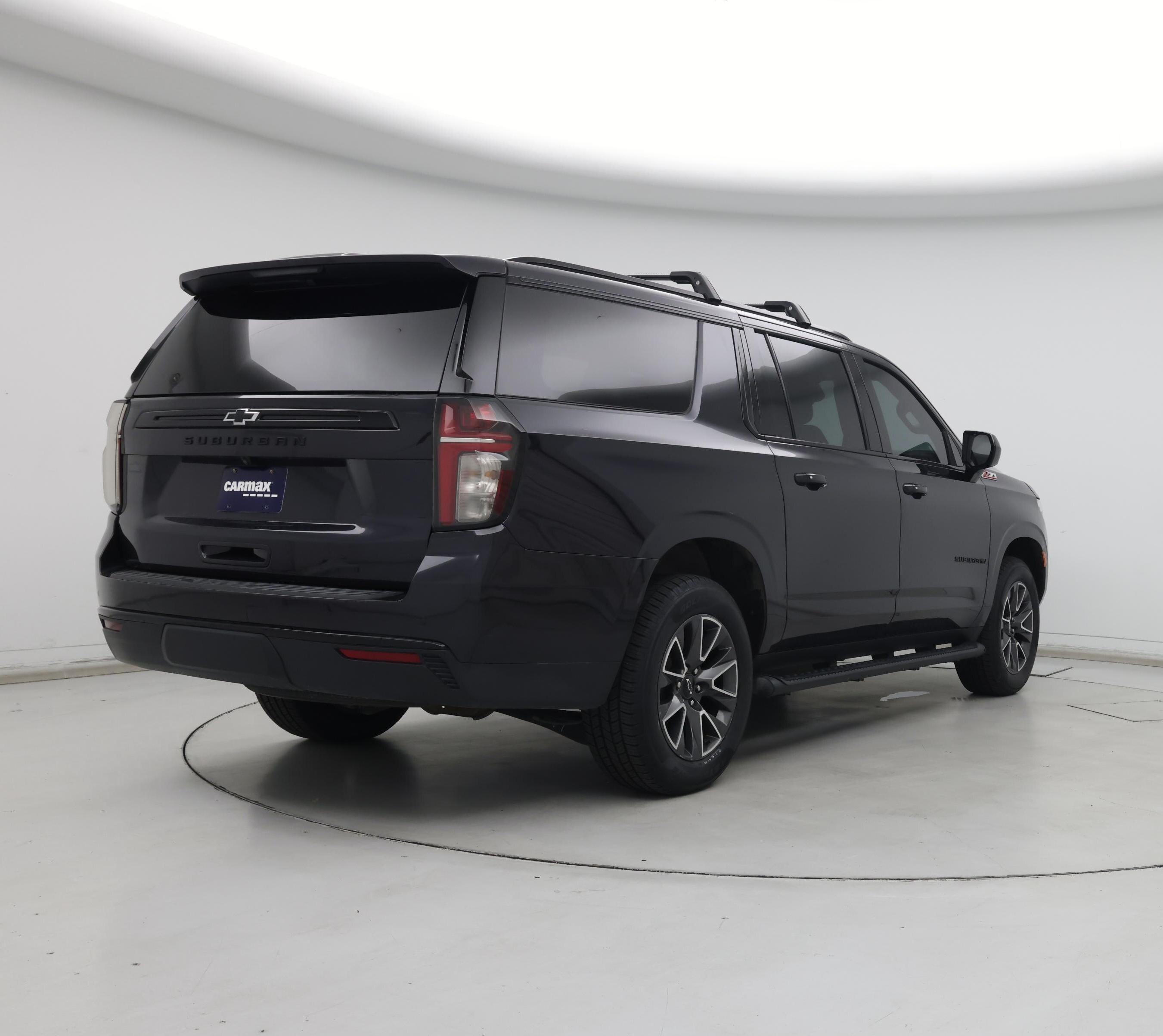 Thumbnail: 2023 Chevrolet Suburban - 8