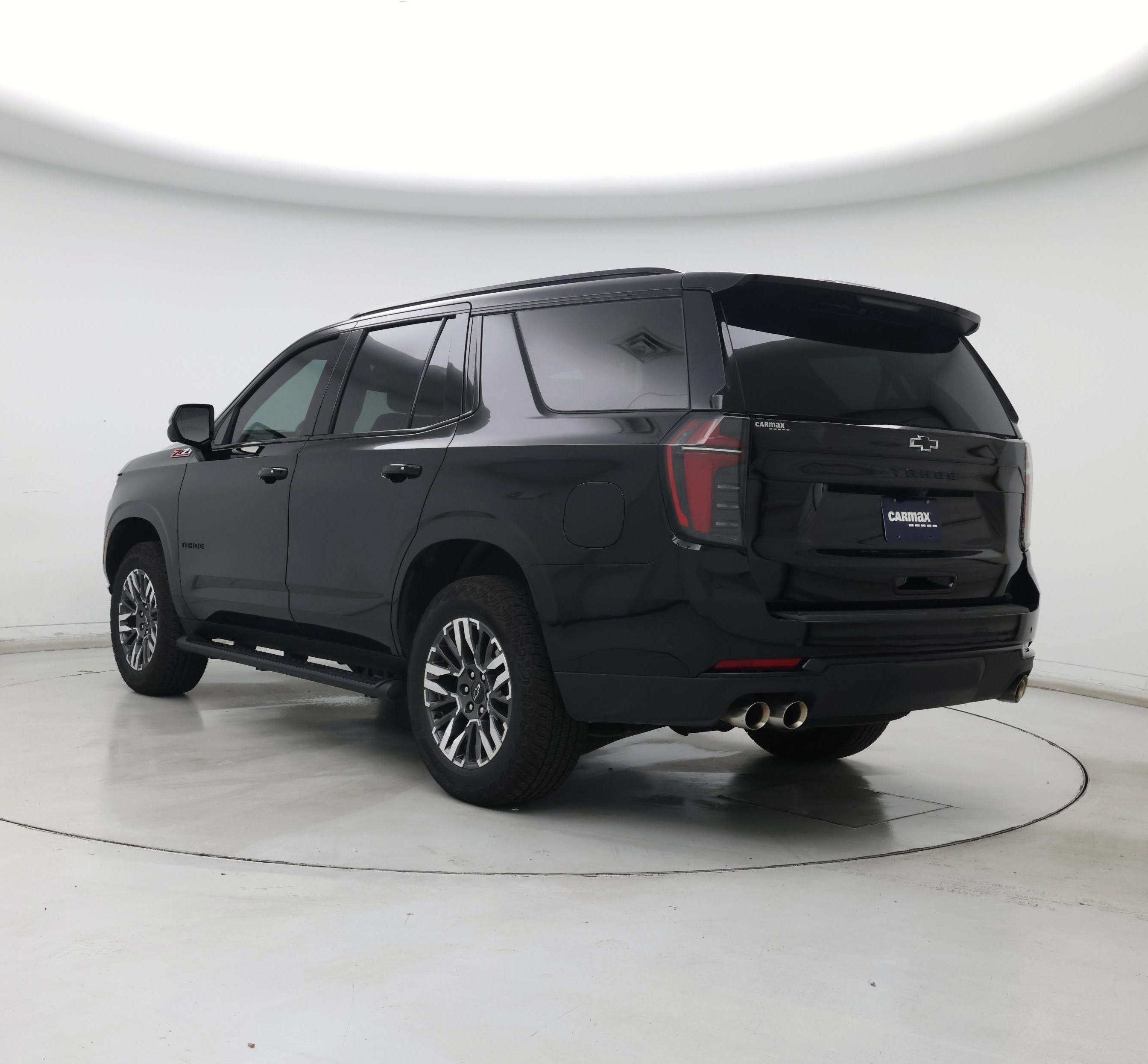 Thumbnail: 2025 Chevrolet Tahoe - 2