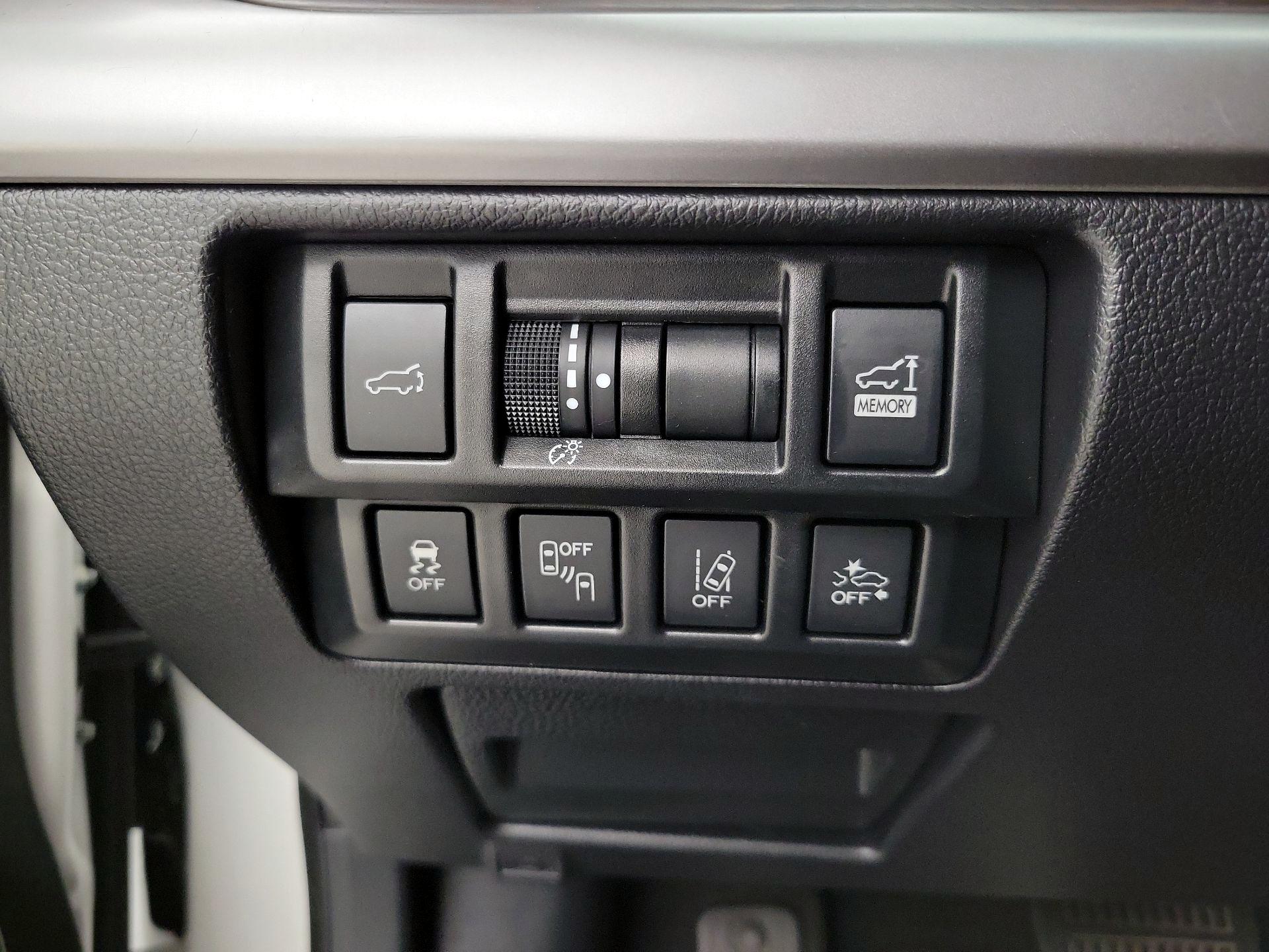 Thumbnail: 2019 Subaru Outback - 13