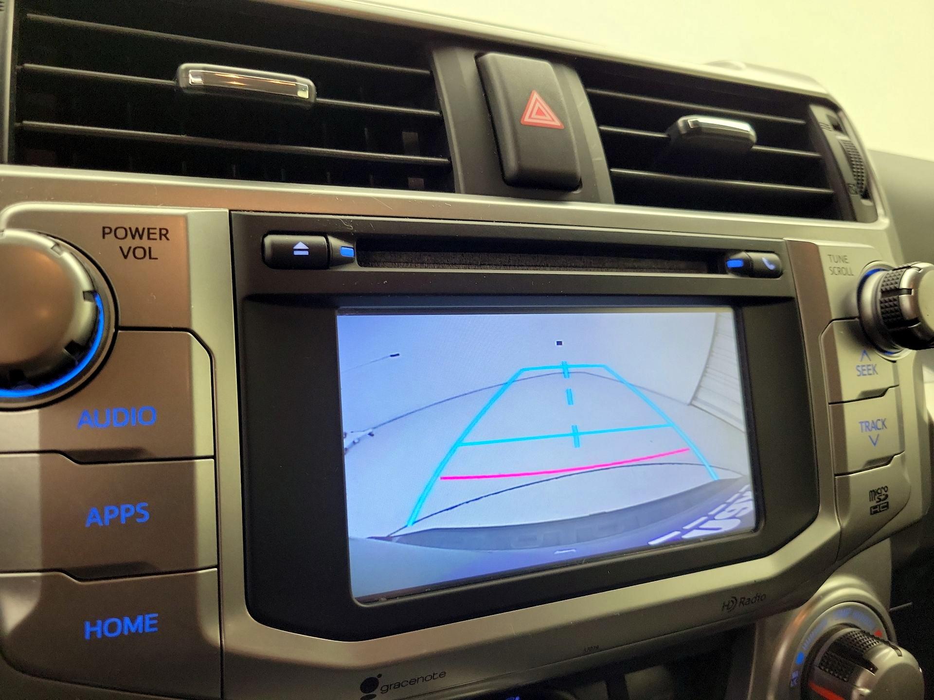 Thumbnail: 2015 Toyota 4Runner - 15