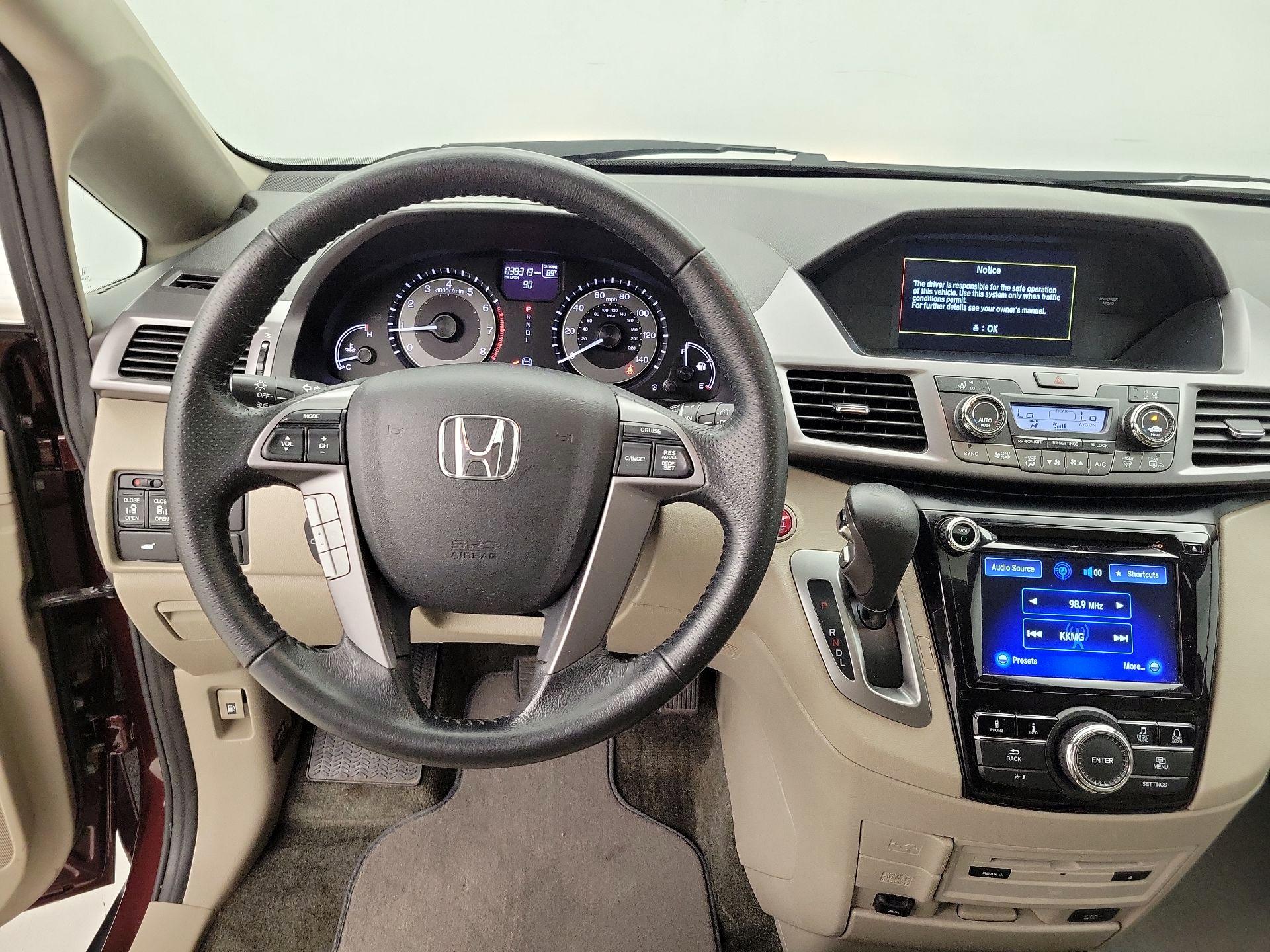 Thumbnail: 2014 Honda Odyssey - 10