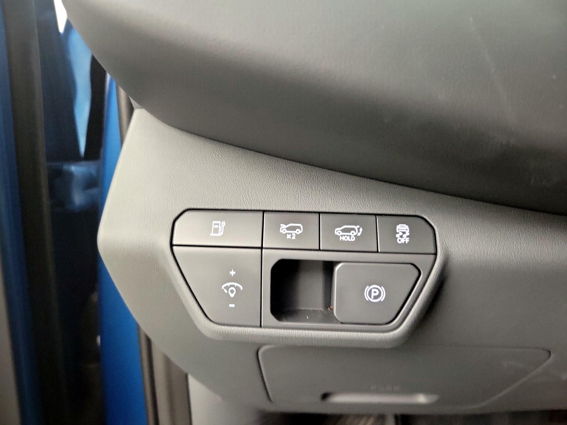 Thumbnail: 2024 Kia EV9 - 13