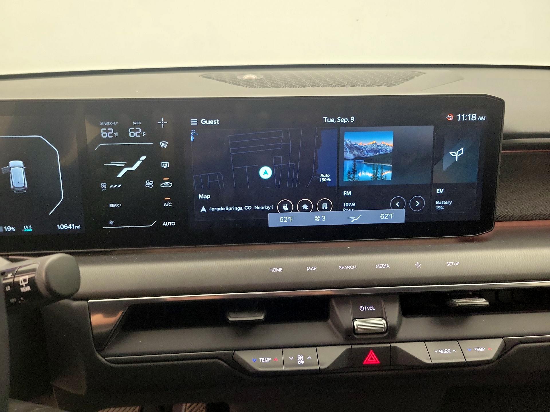 Thumbnail: 2024 Kia EV9 - 16