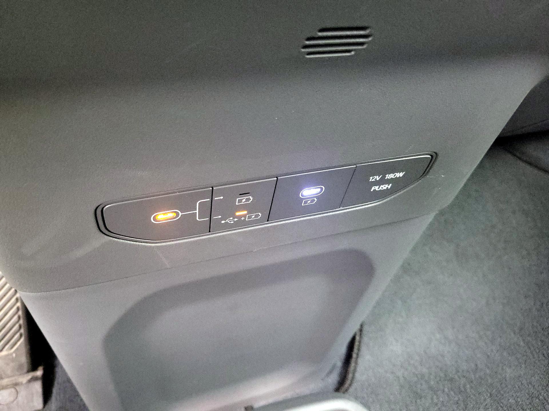 Thumbnail: 2024 Kia EV9 - 18
