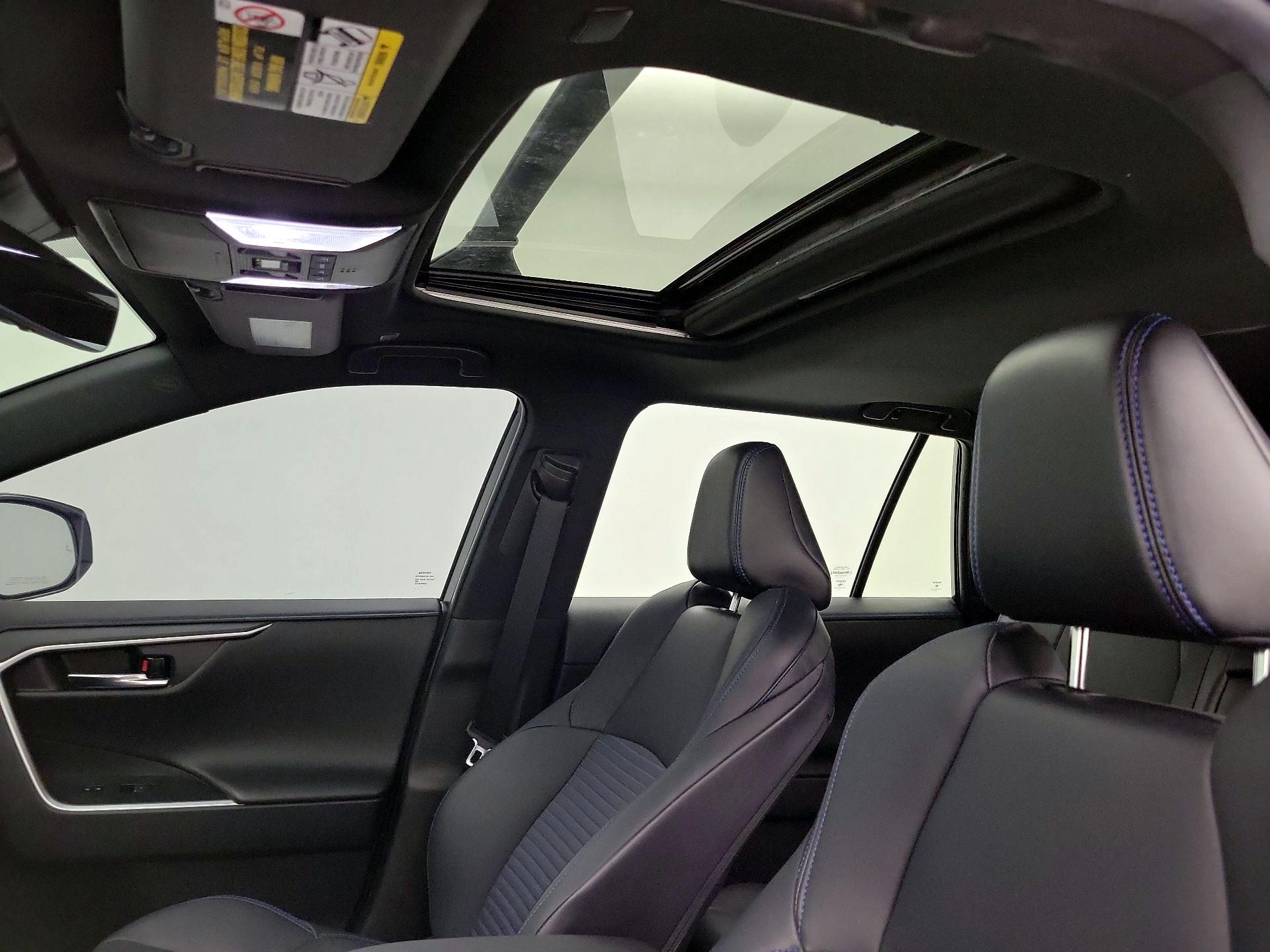 Thumbnail: 2023 Toyota RAV4 - 19