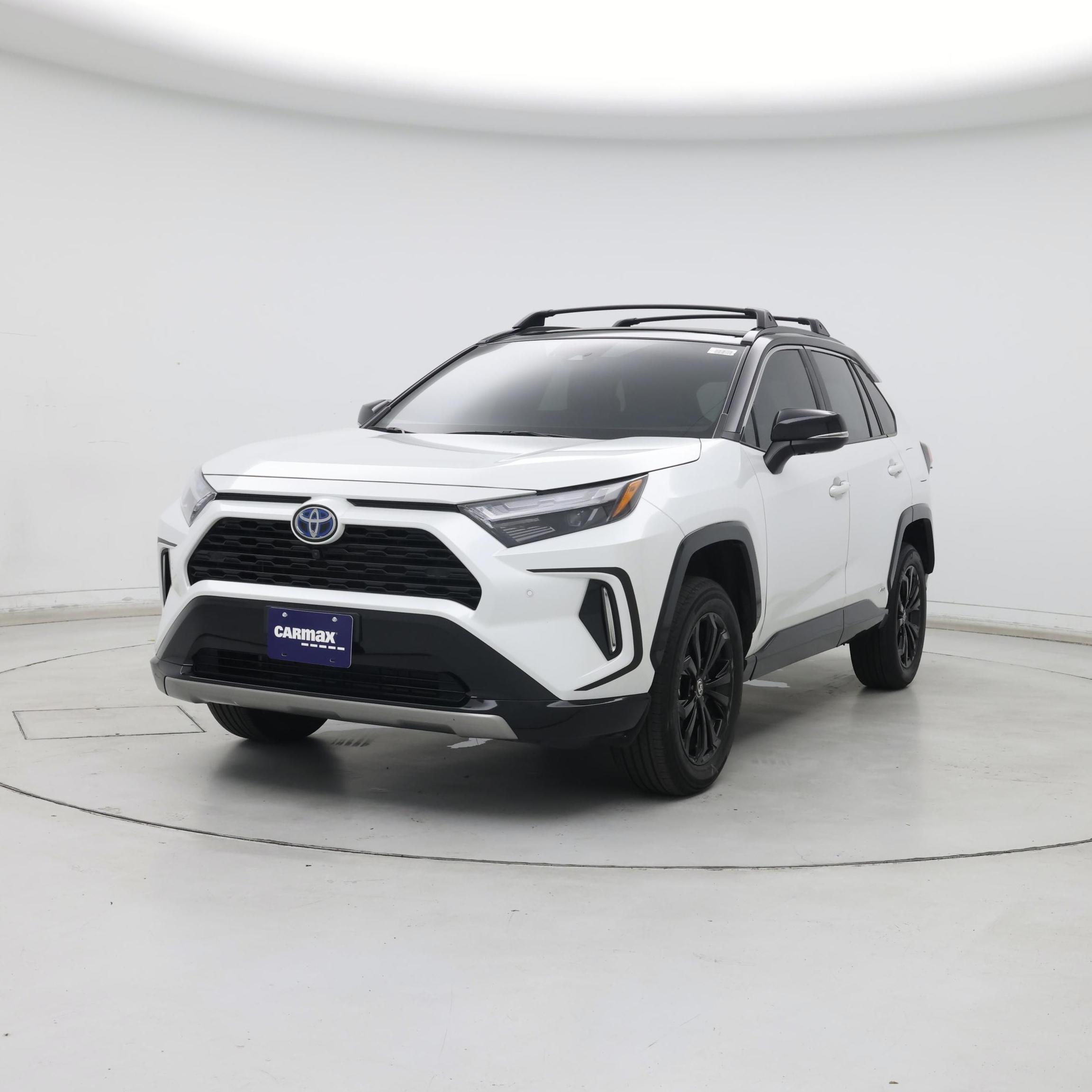 Thumbnail: 2023 Toyota RAV4 - 4