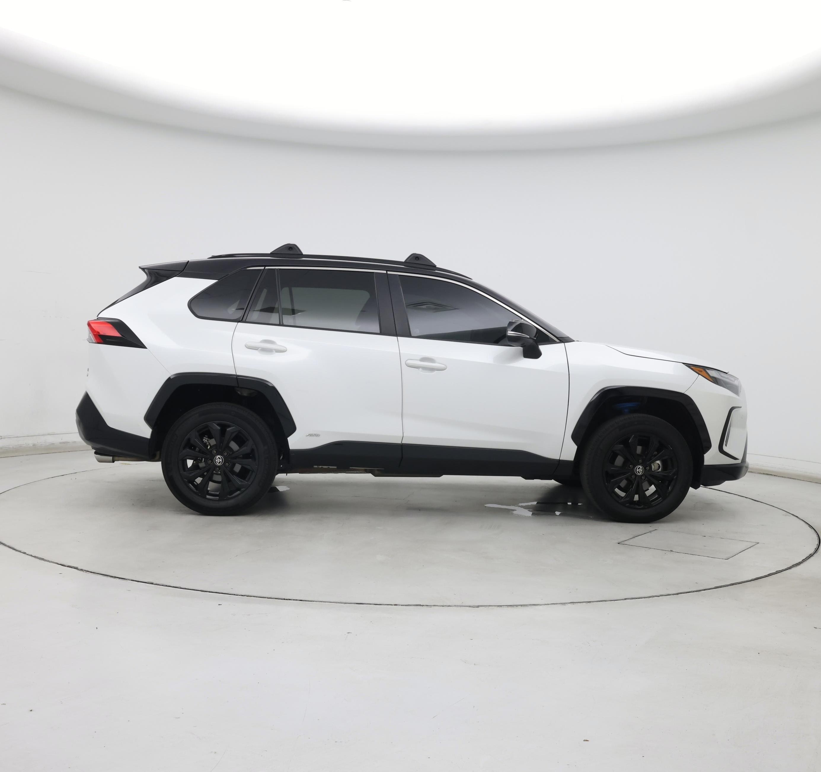 Thumbnail: 2023 Toyota RAV4 - 7