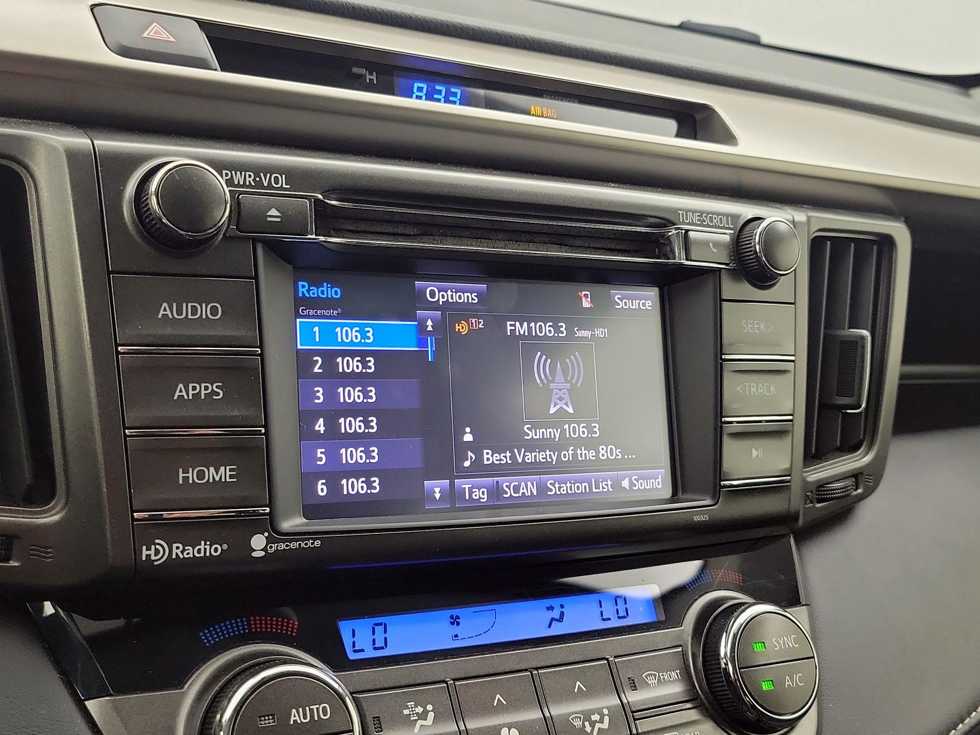 Thumbnail: 2014 Toyota RAV4 - 15