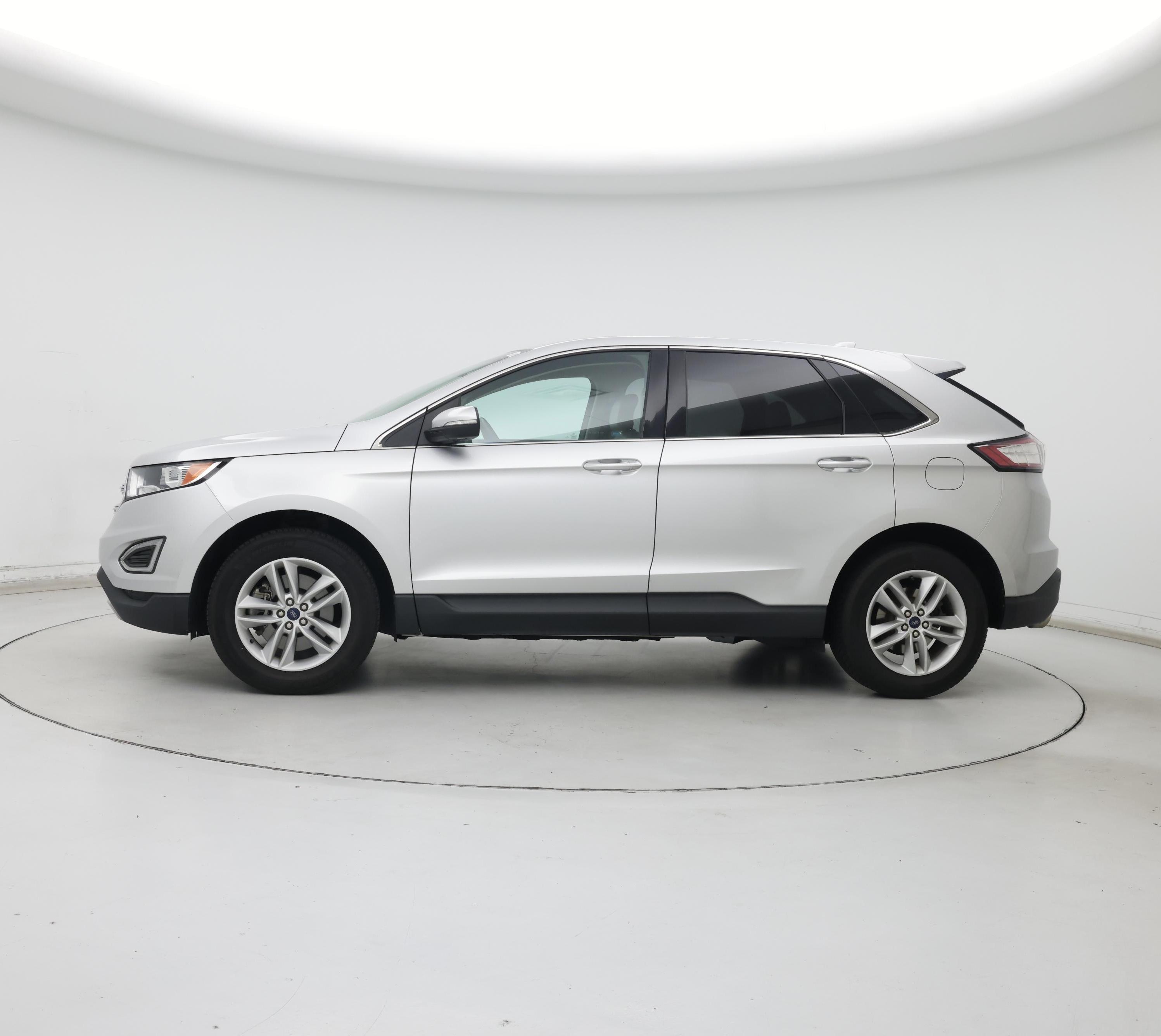 Thumbnail: 2015 Ford Edge - 3