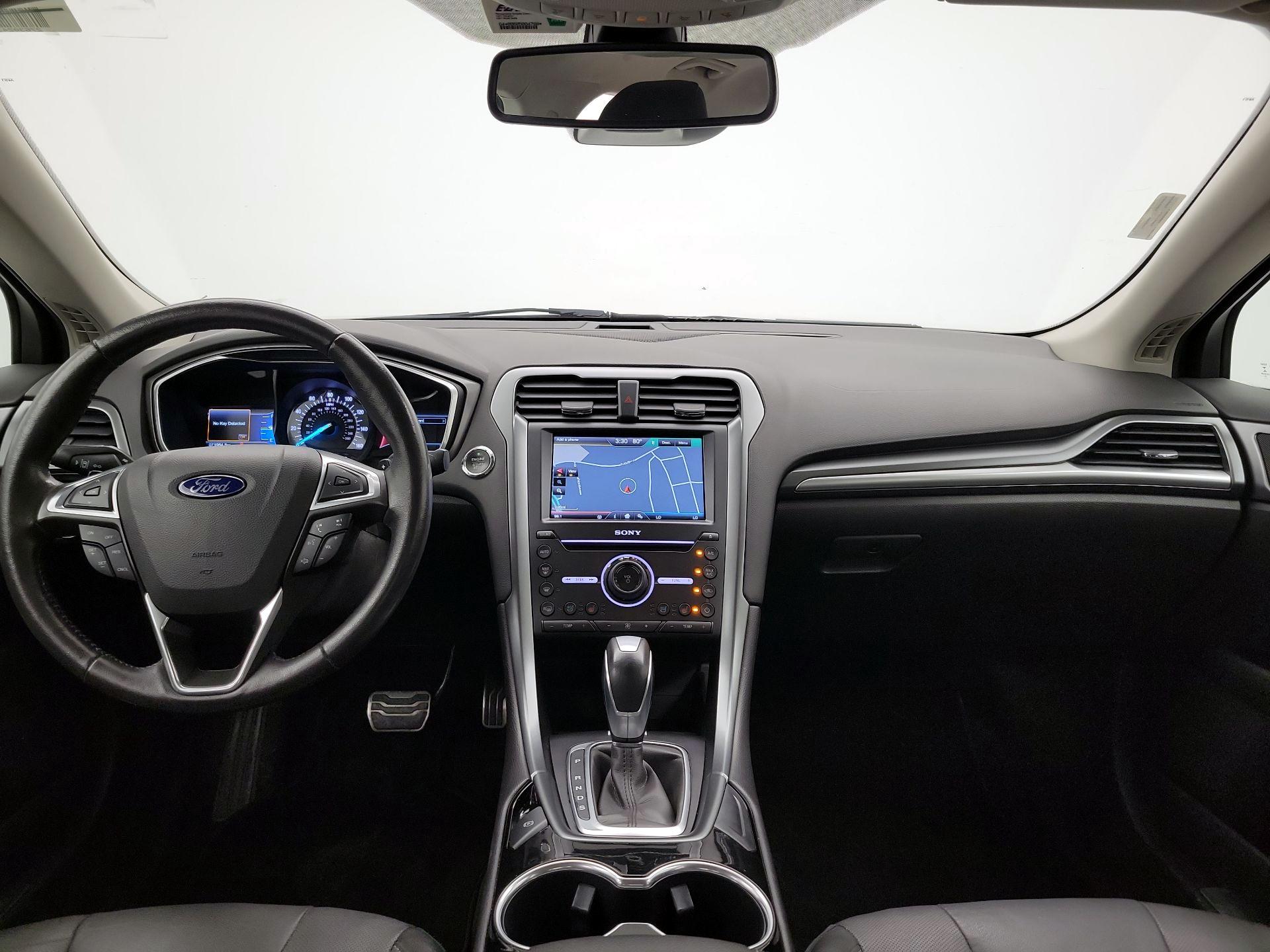 Thumbnail: 2016 Ford Fusion - 9