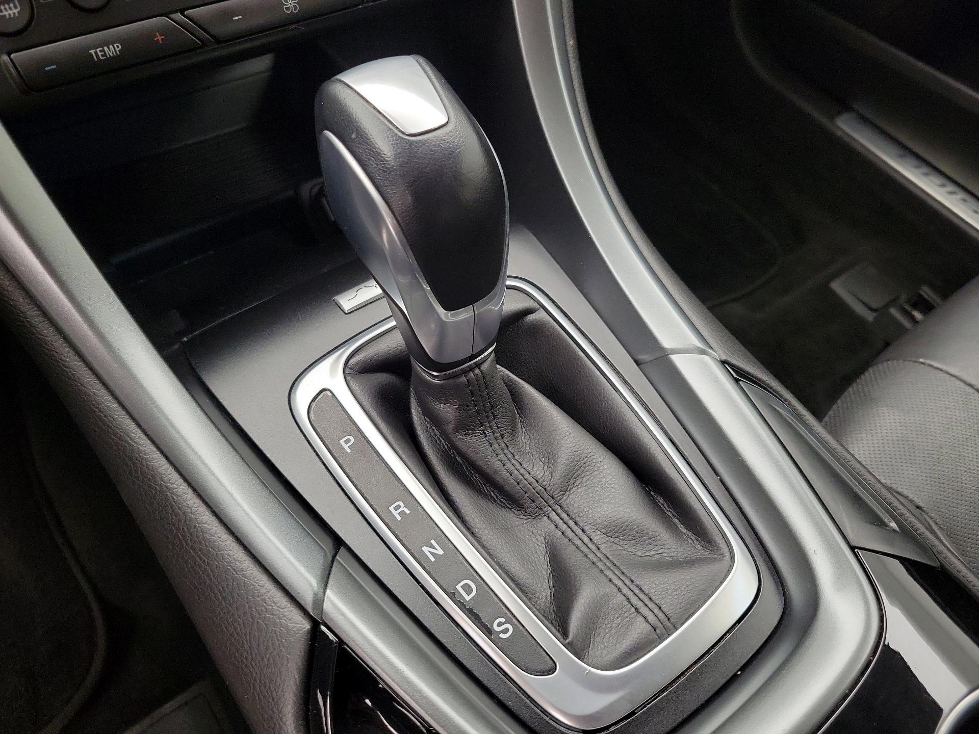 Thumbnail: 2016 Ford Fusion - 18